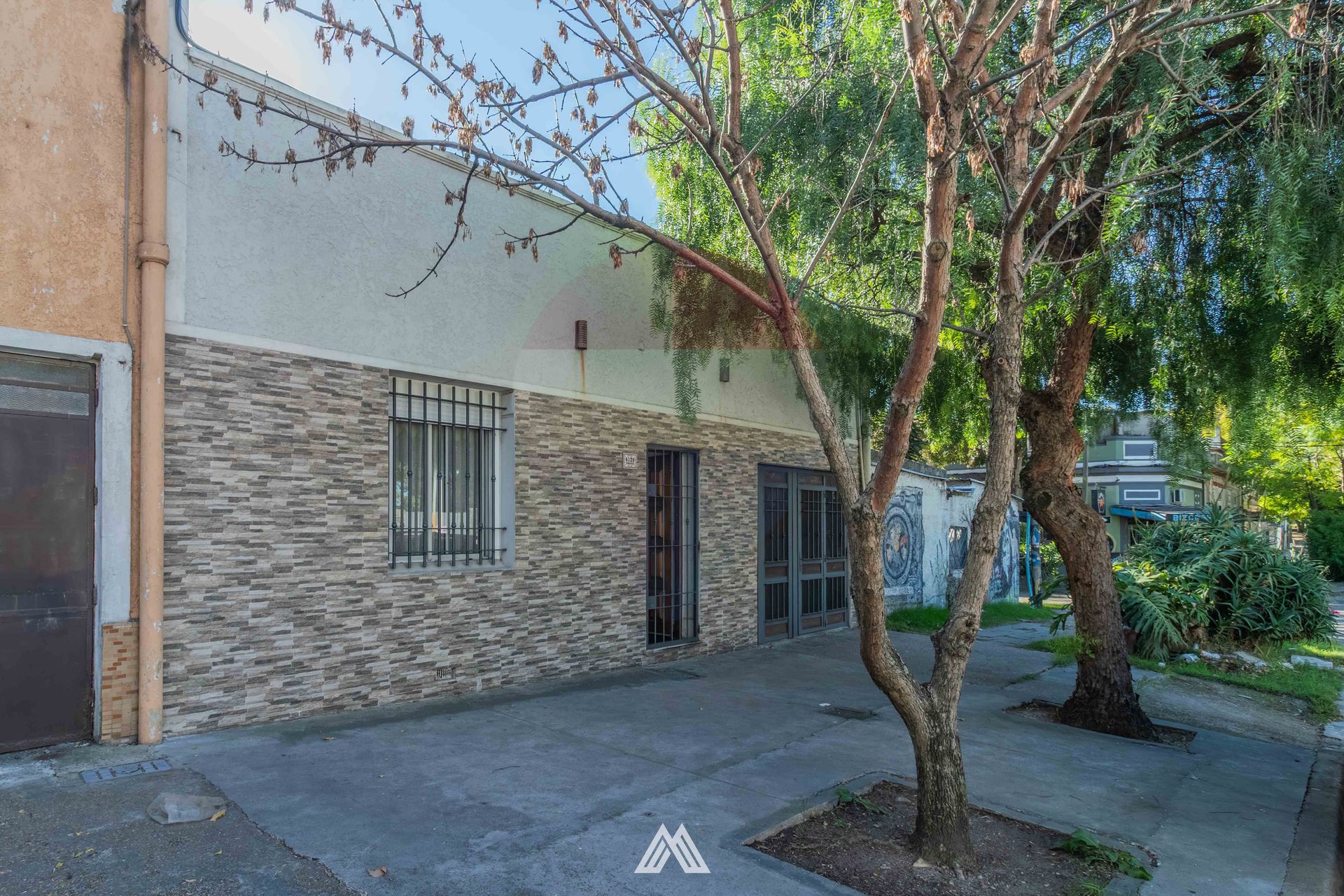 Casa en venta - Union - 2 dormitorios y garaje - 19