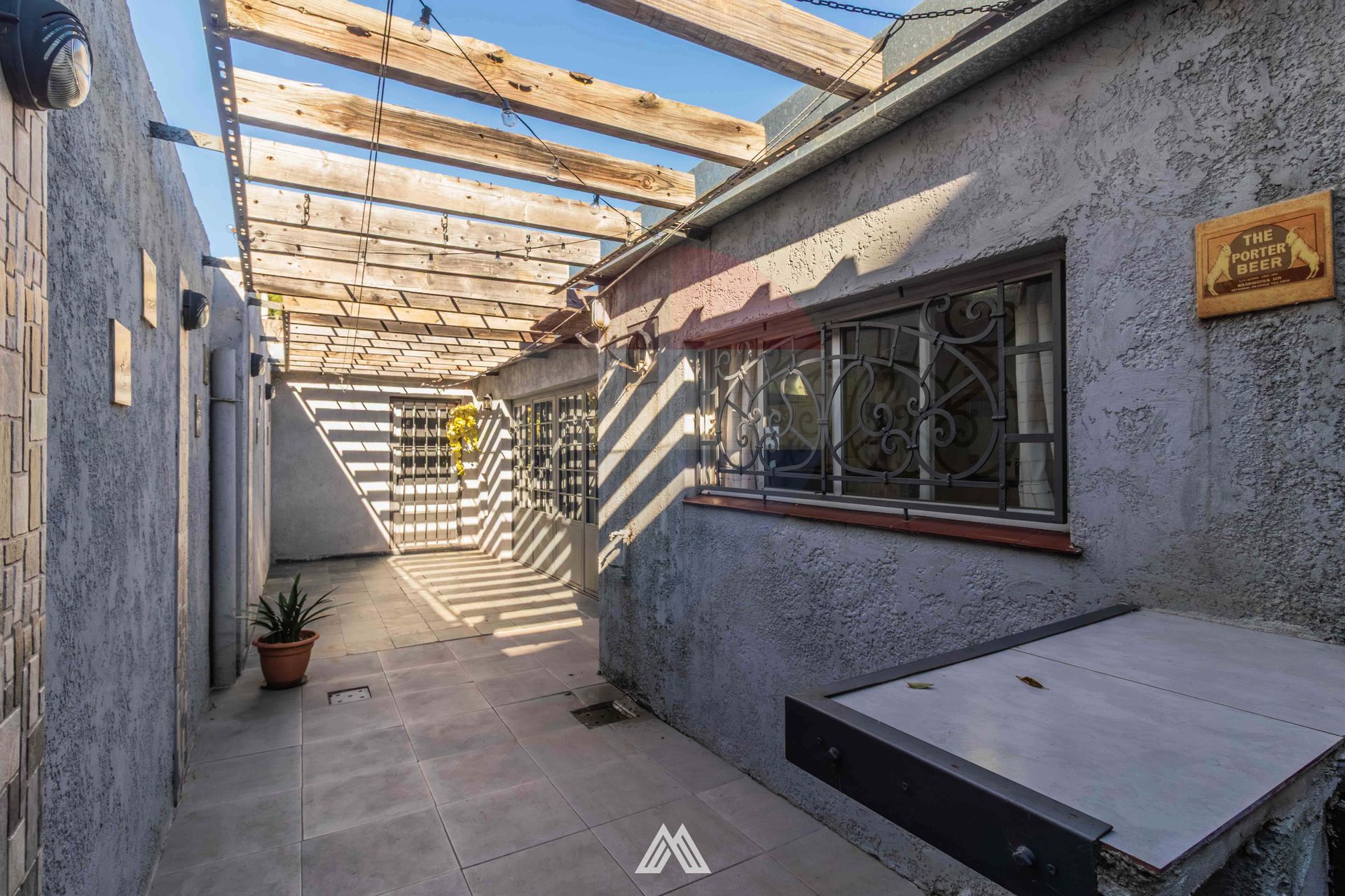 Casa en venta - Union - 2 dormitorios y garaje - 7
