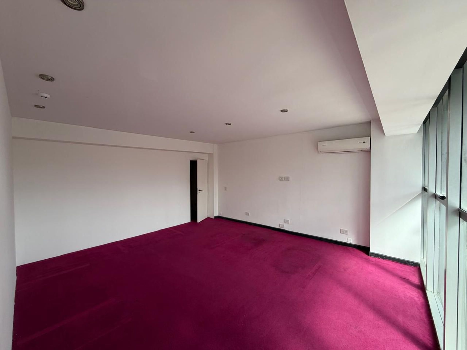 Oficina en Alquiler en Capital, Mendoza - USD 600 | Inmoup - 15