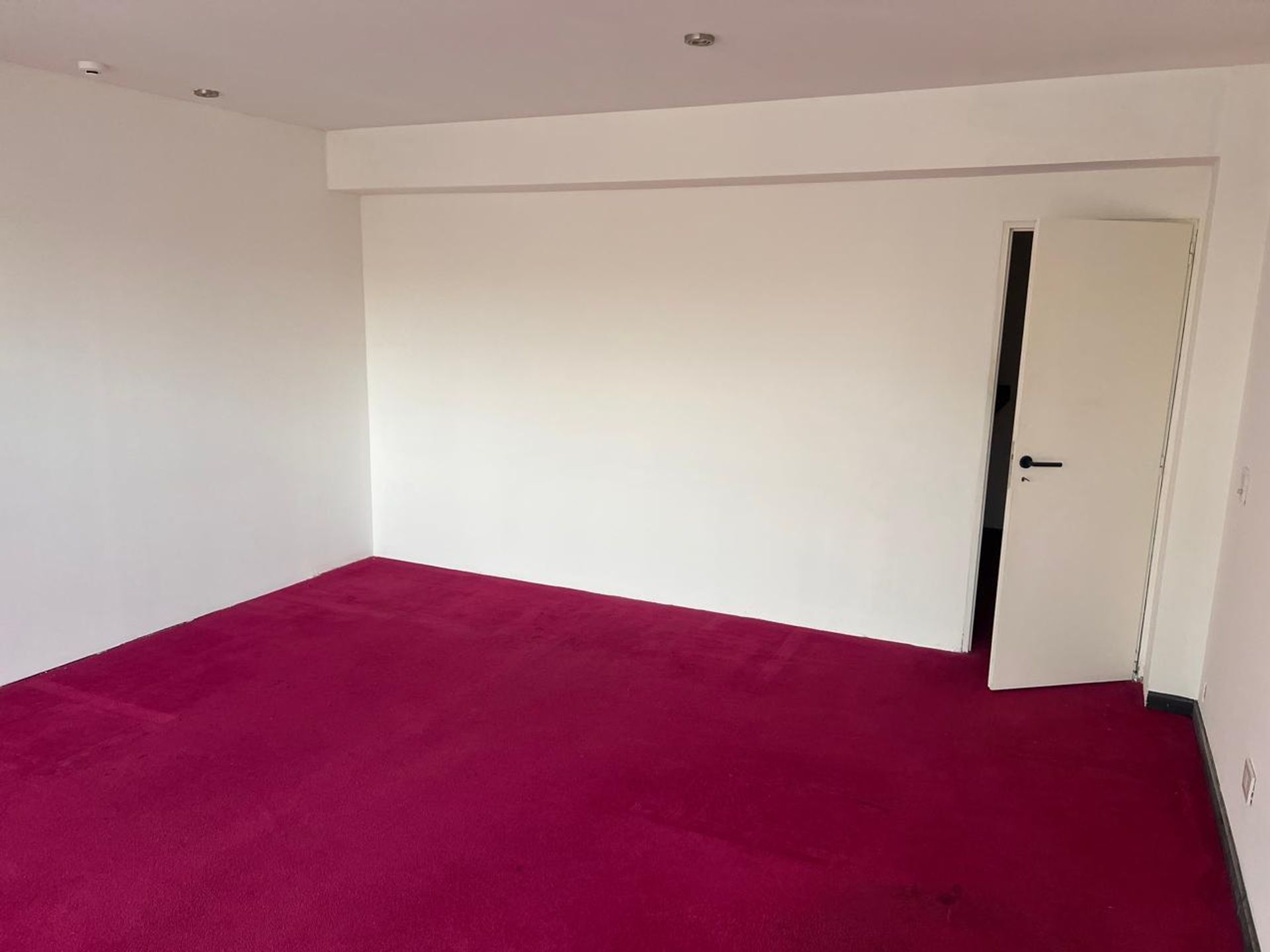 Oficina en Alquiler en Capital, Mendoza - USD 600 | Inmoup - 14