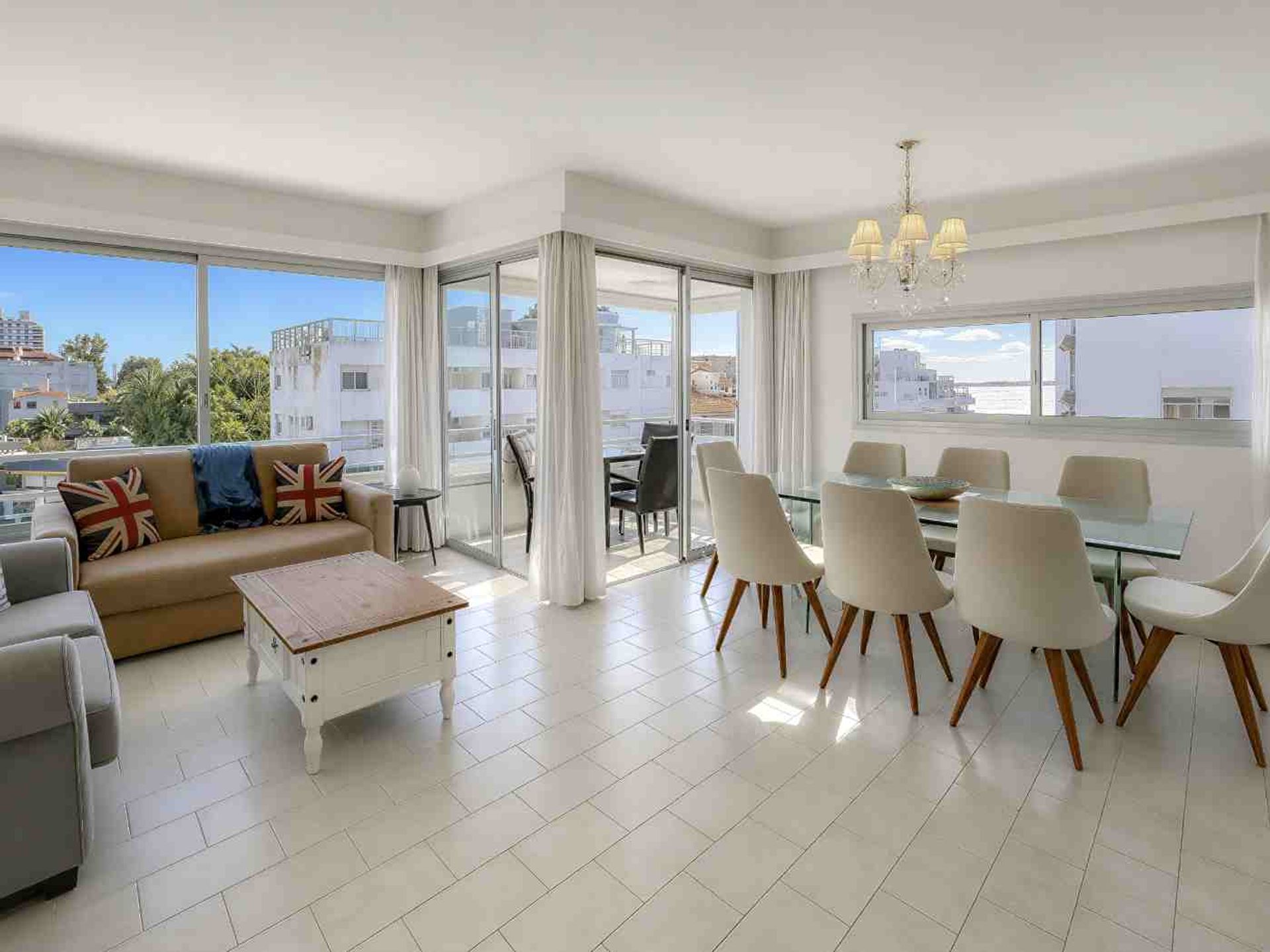 VENTA APARTAMENTO 3 DORMITORIOS GARAJE PENINSULA - 1
