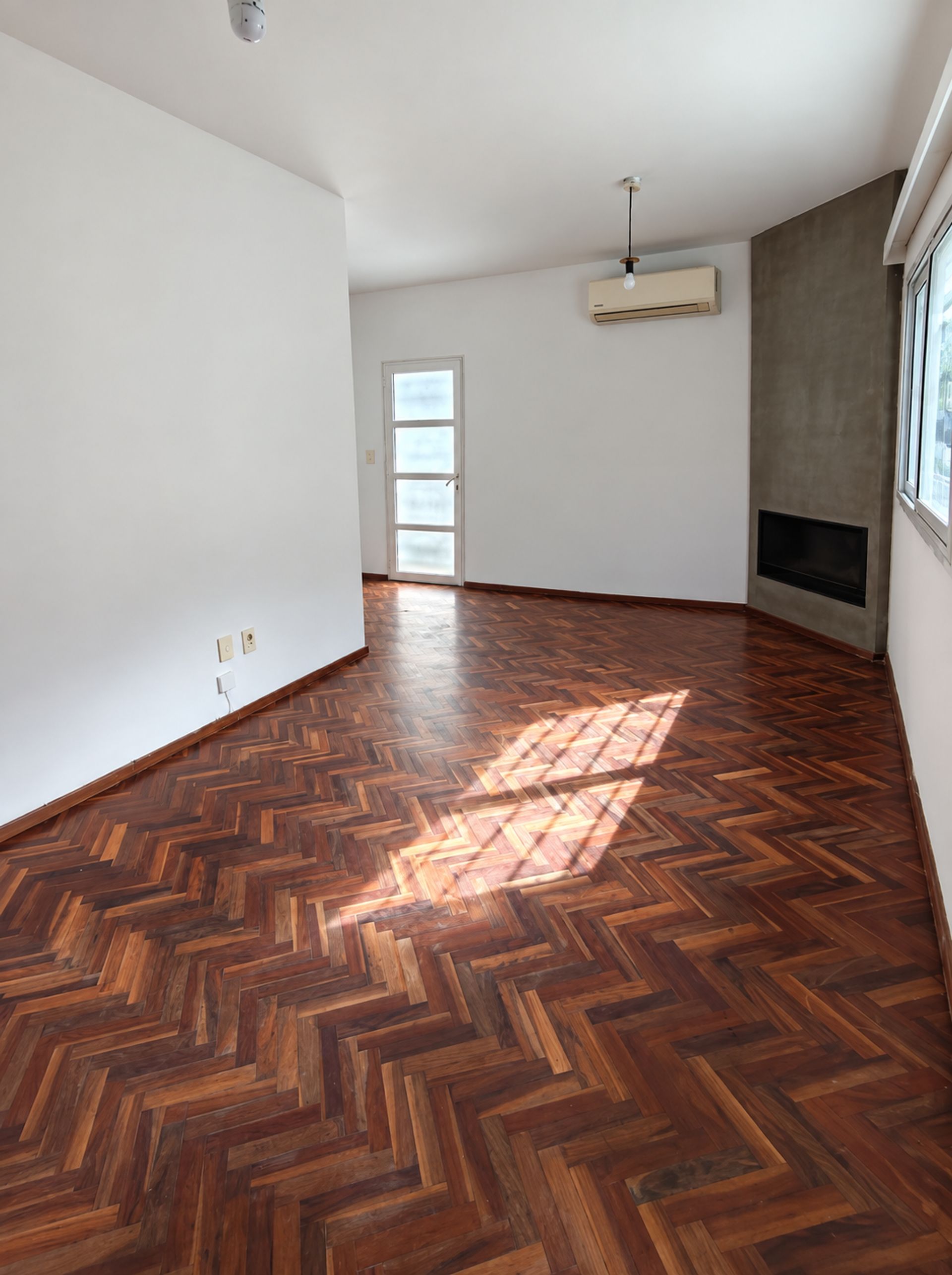 Alquiler apartamento PB 2 dormitorios en Malvín - 2