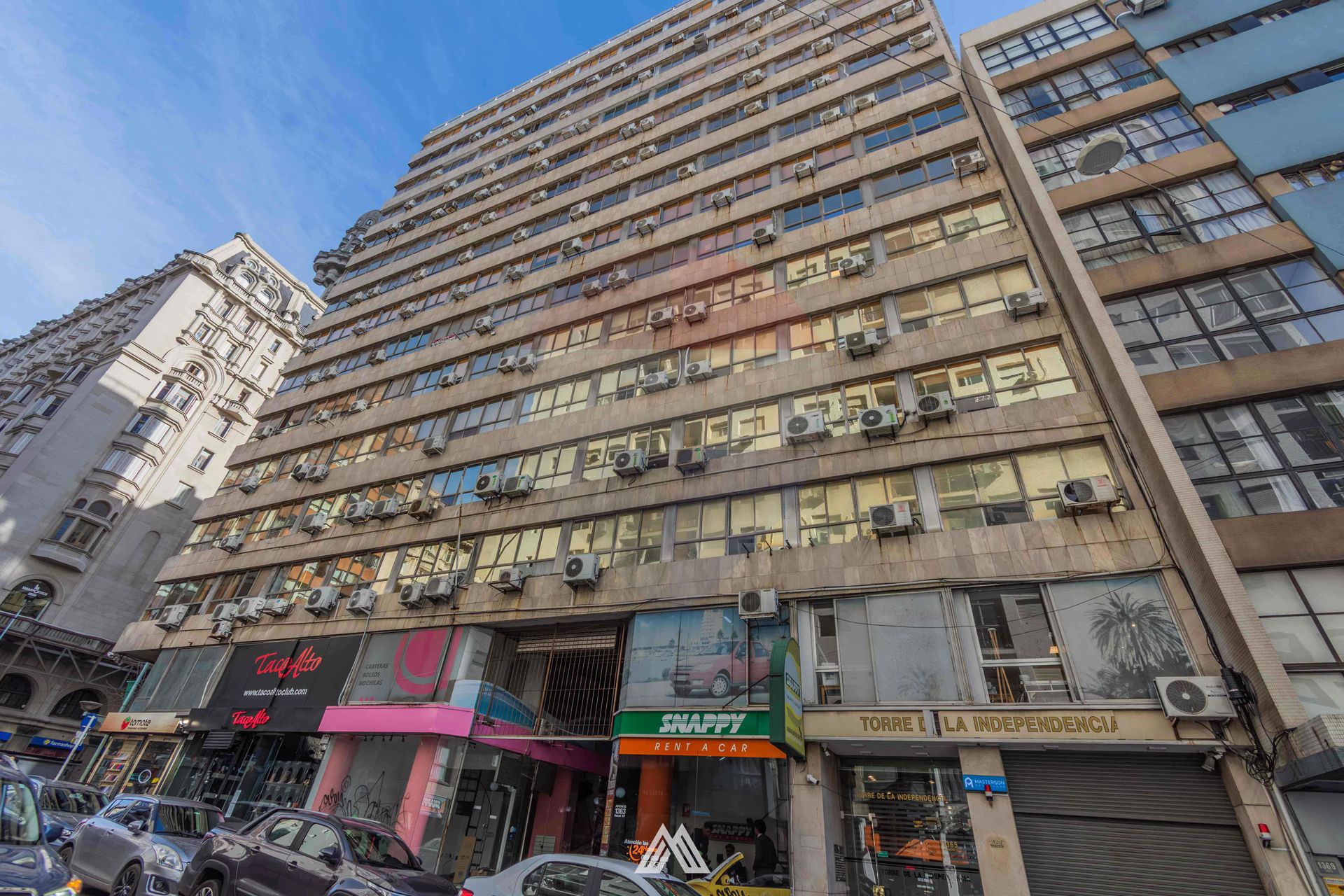 VENTA DE OFICINA EN EL CENTRO - 11
