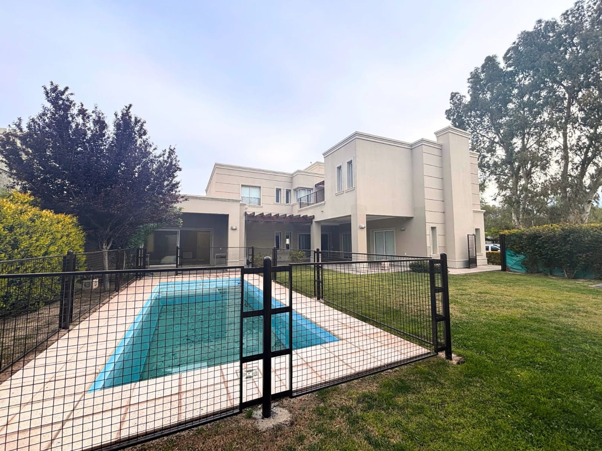Casa en Alquiler en Rivadavia, San Juan