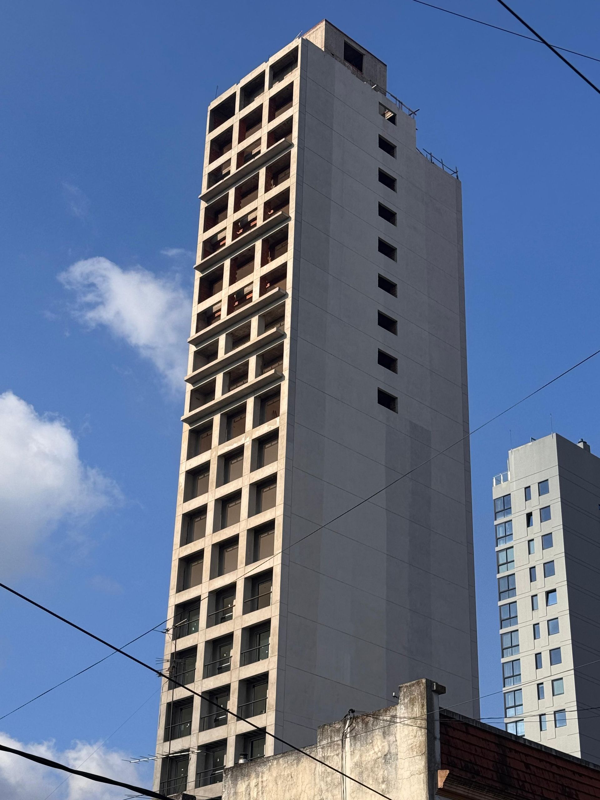 SEMIPISO 3 AMBIENTES AL FRENTE - FULL AMENITIES - 11