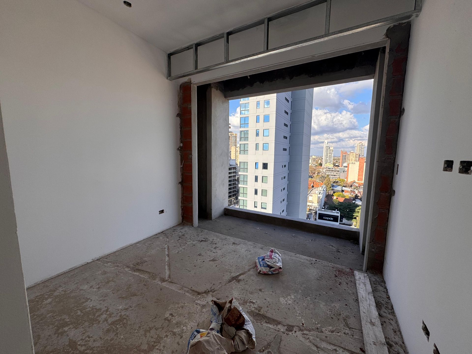 SEMIPISO 3 AMBIENTES AL FRENTE - FULL AMENITIES - 5