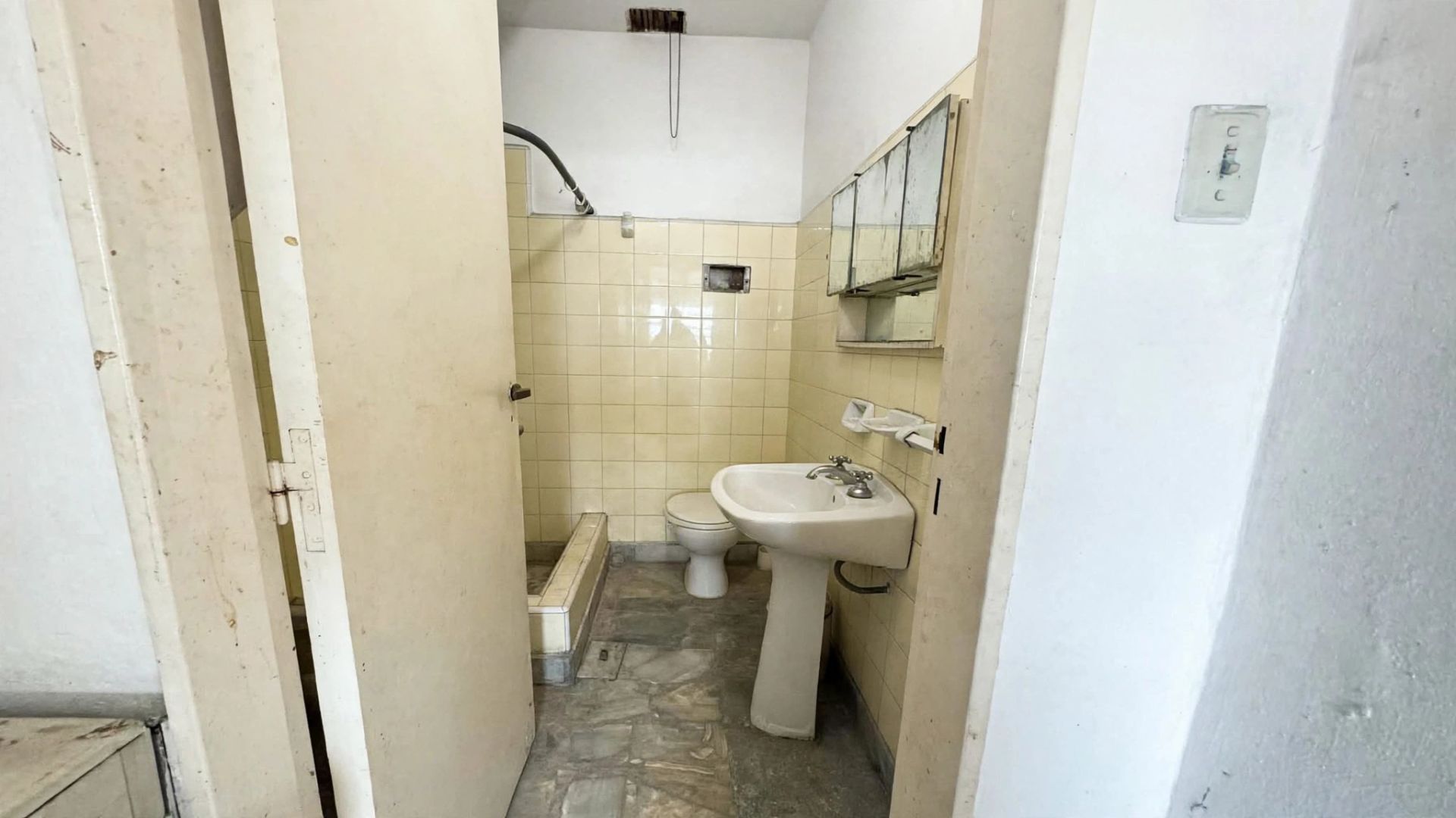 P H en Venta en La Matanza, G.B.A. Zona Oeste