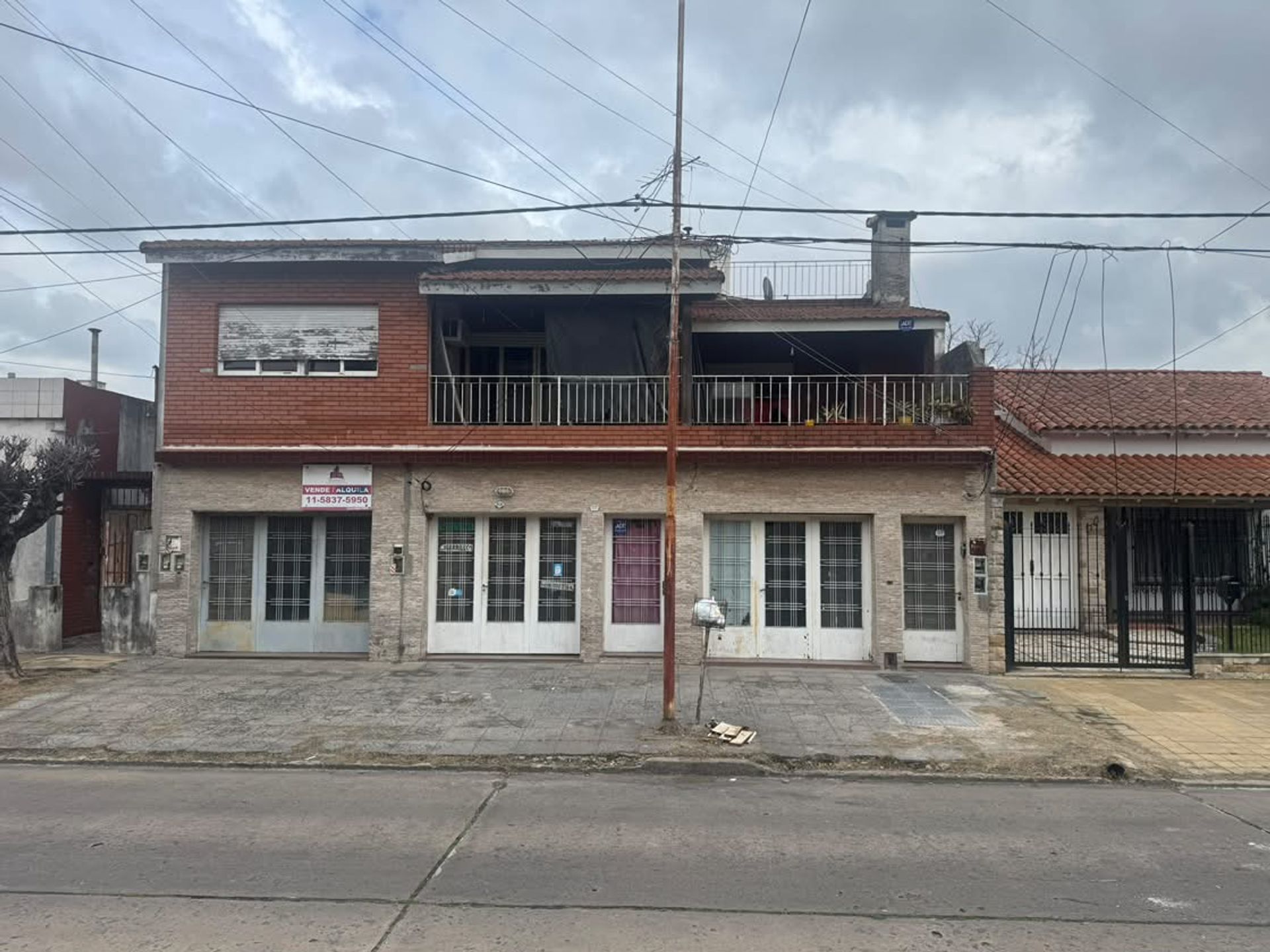 P H en Venta en La Matanza, G.B.A. Zona Oeste