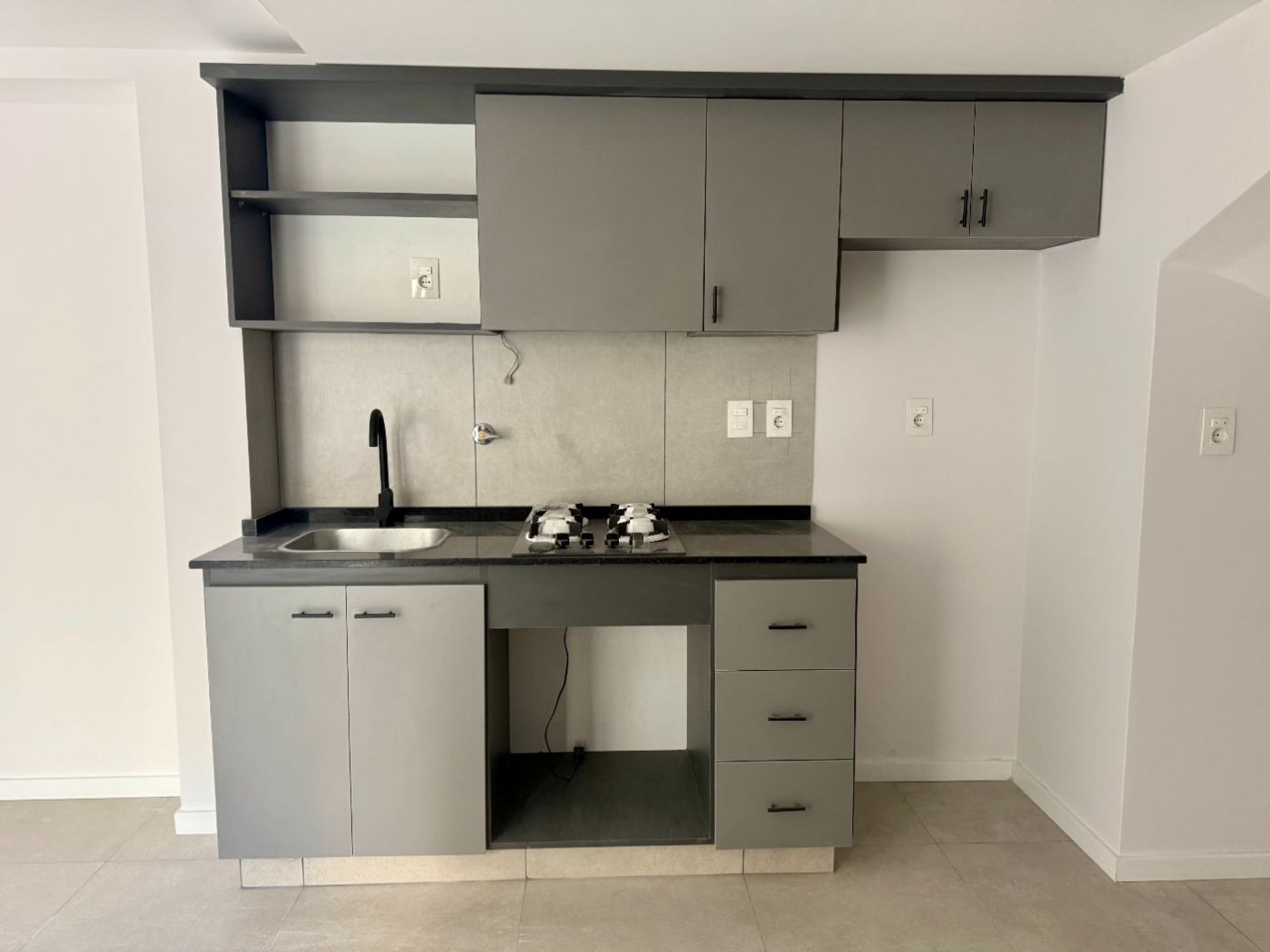 Venta Parque Rodo casa ph 2 dorm con parrillero - 3