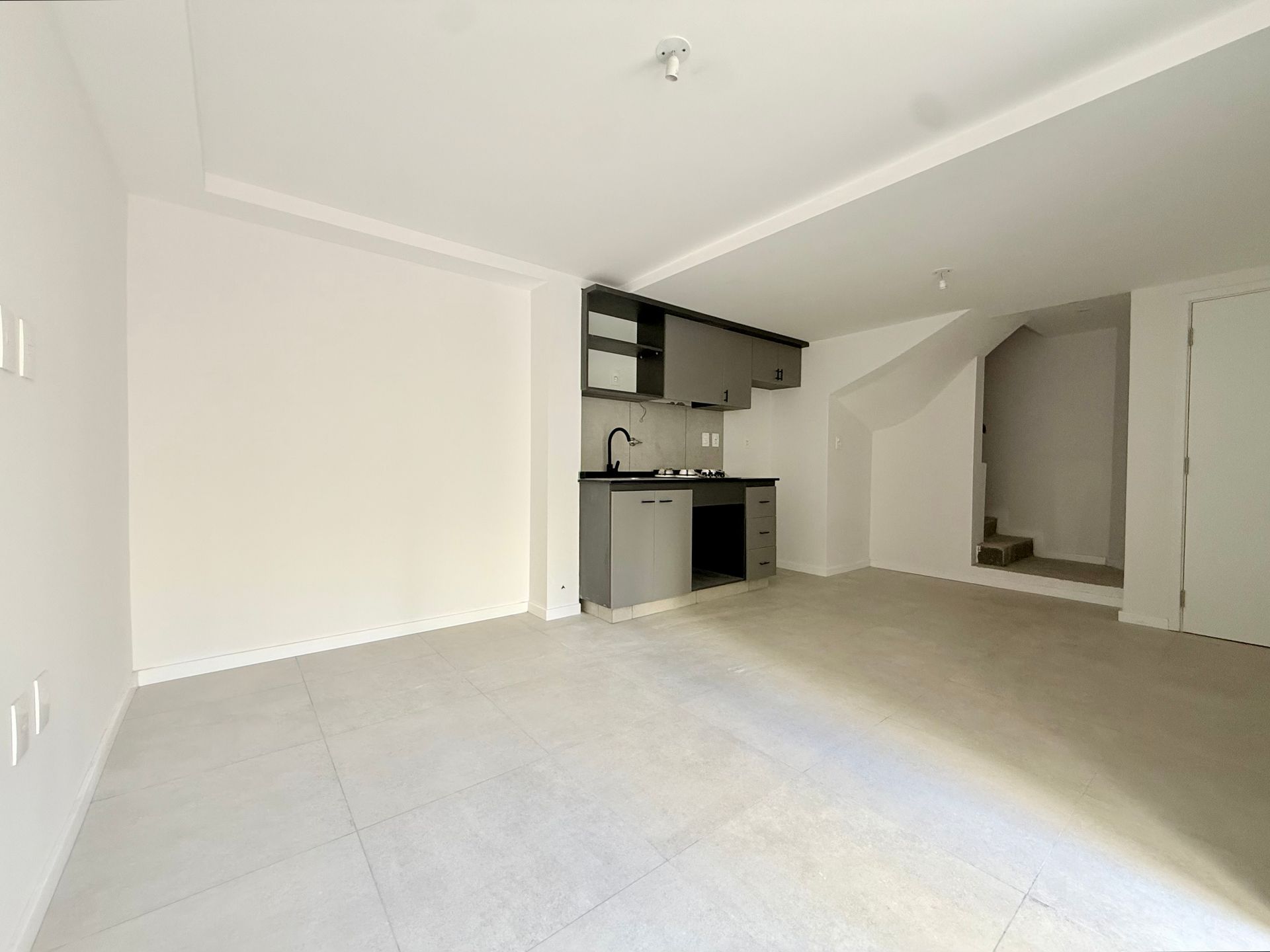 Venta Parque Rodo casa ph 2 dorm con parrillero - 2
