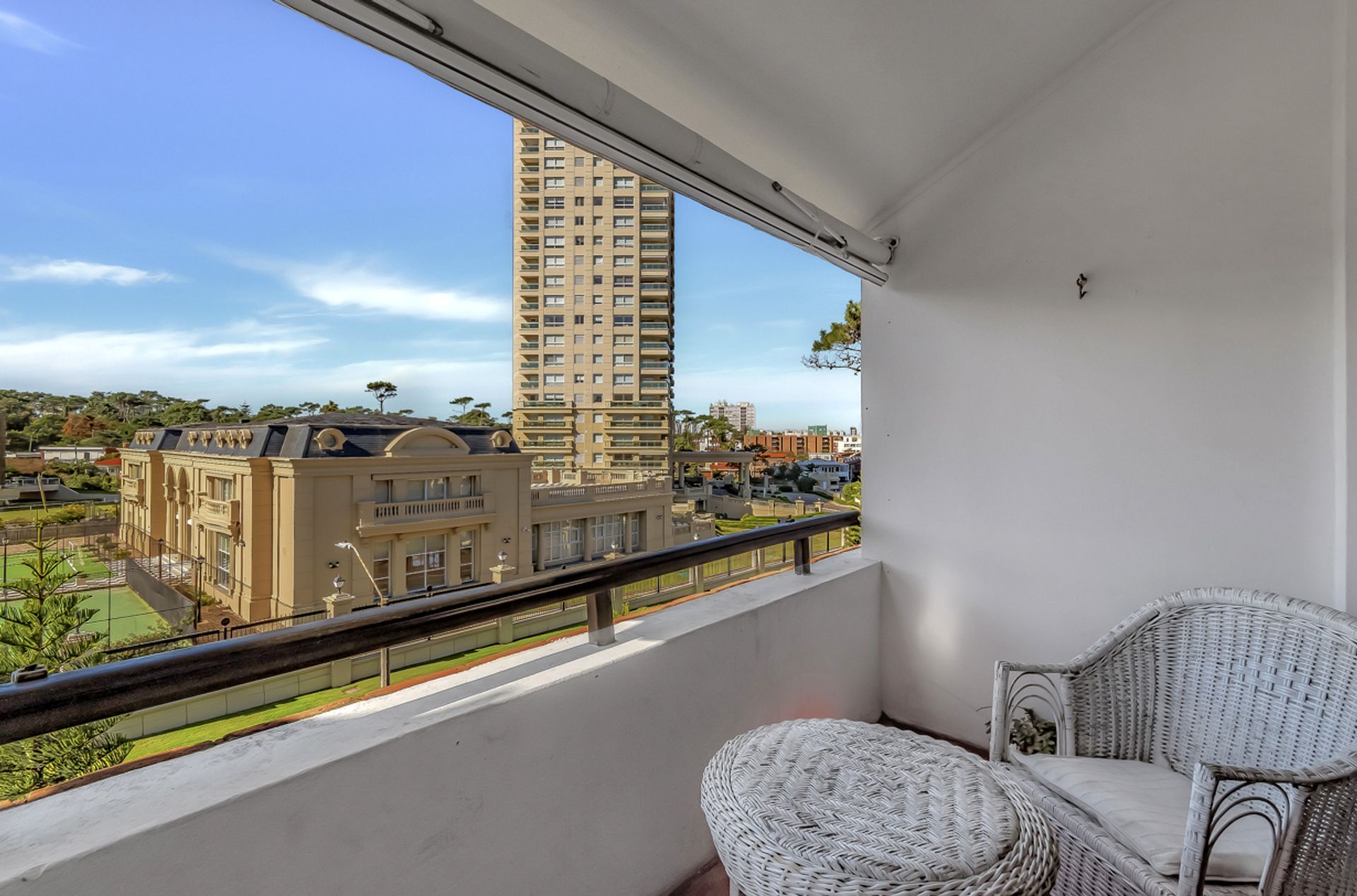 apartamento en Playa Mansa, Maldonado. Maldonado -  2 Dormitorios - 2 Baï¿½os