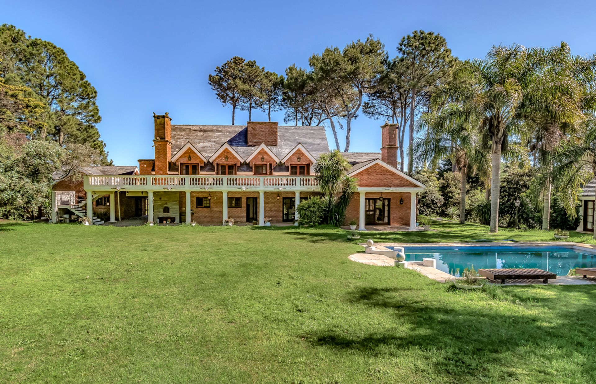casa en Beverly Hills, Maldonado. Maldonado -  6 Dormitorios - 7 Baï¿½os