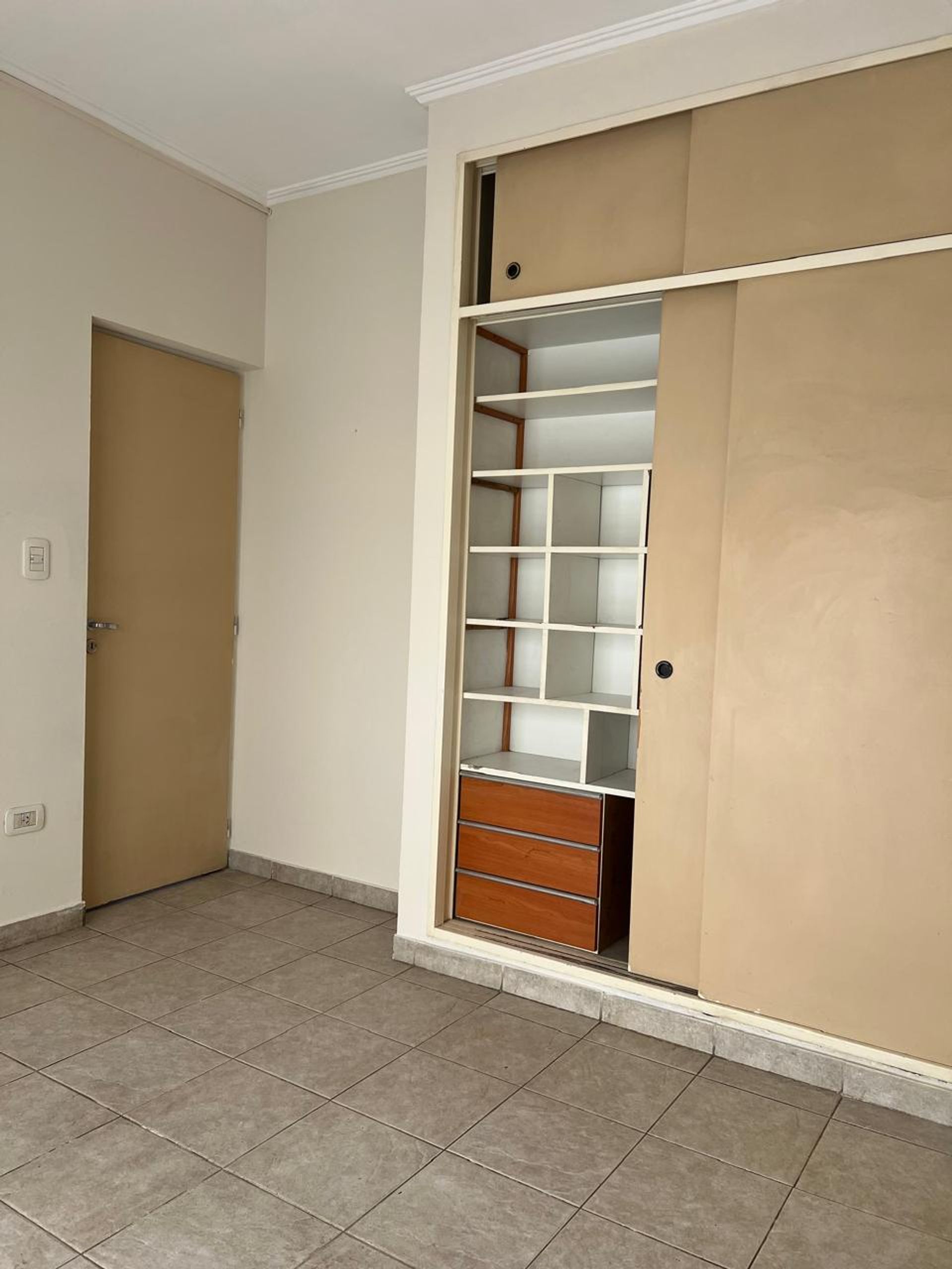 Departamento en Alquiler en La Matanza, G.B.A. Zona Oeste