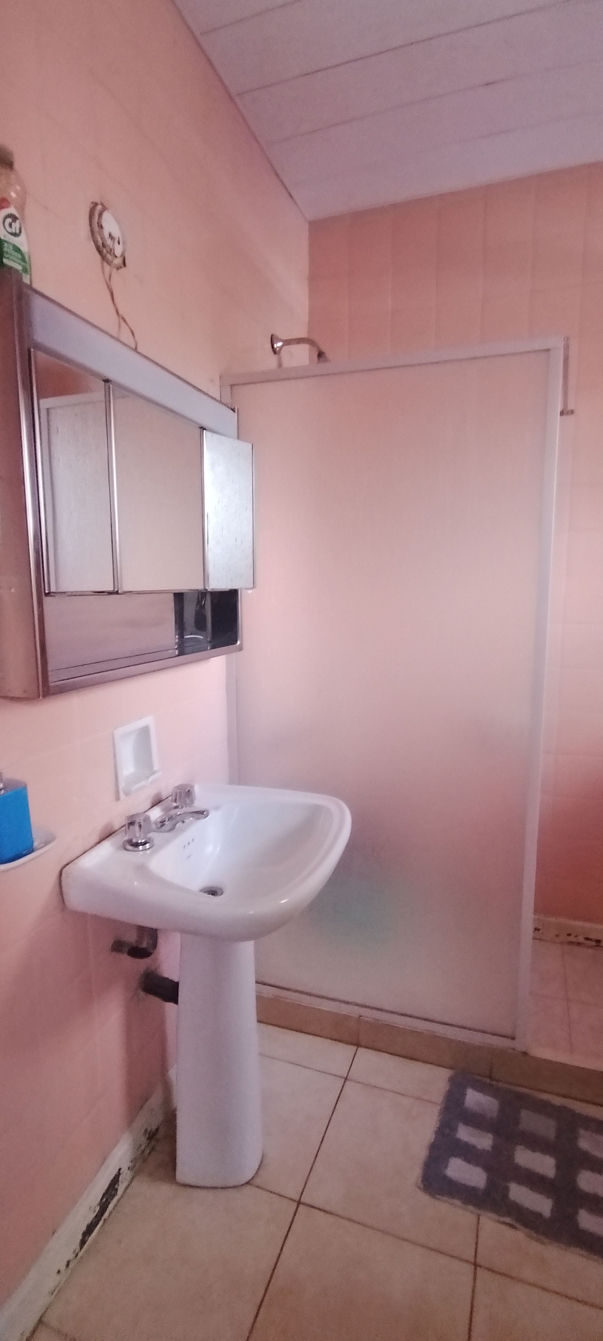 Casa en Venta en Guaymallen, Mendoza