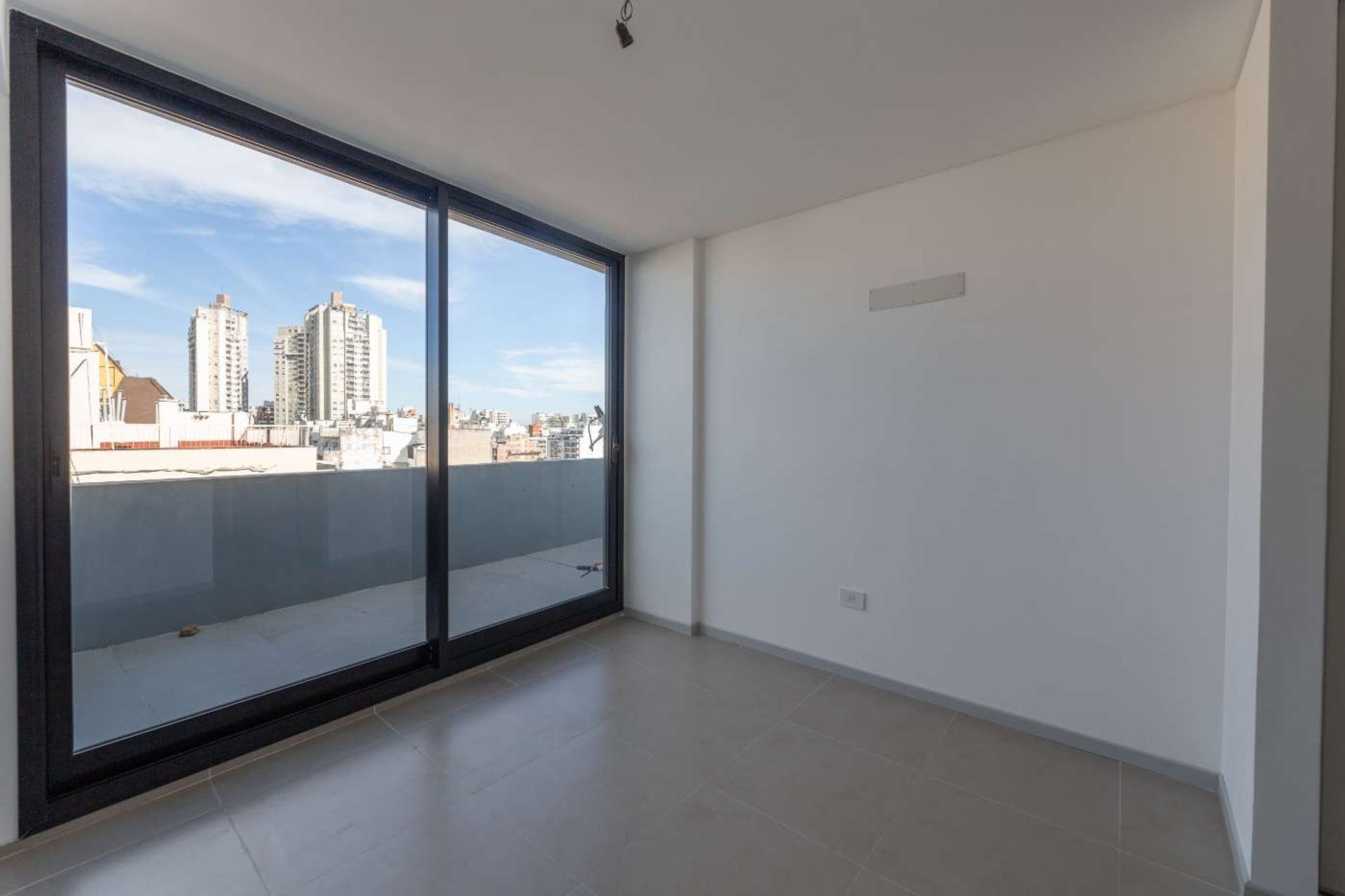 VENTA 2 AMB A ESTRENAR | TERRAZA | FULL AMENITIES - 3