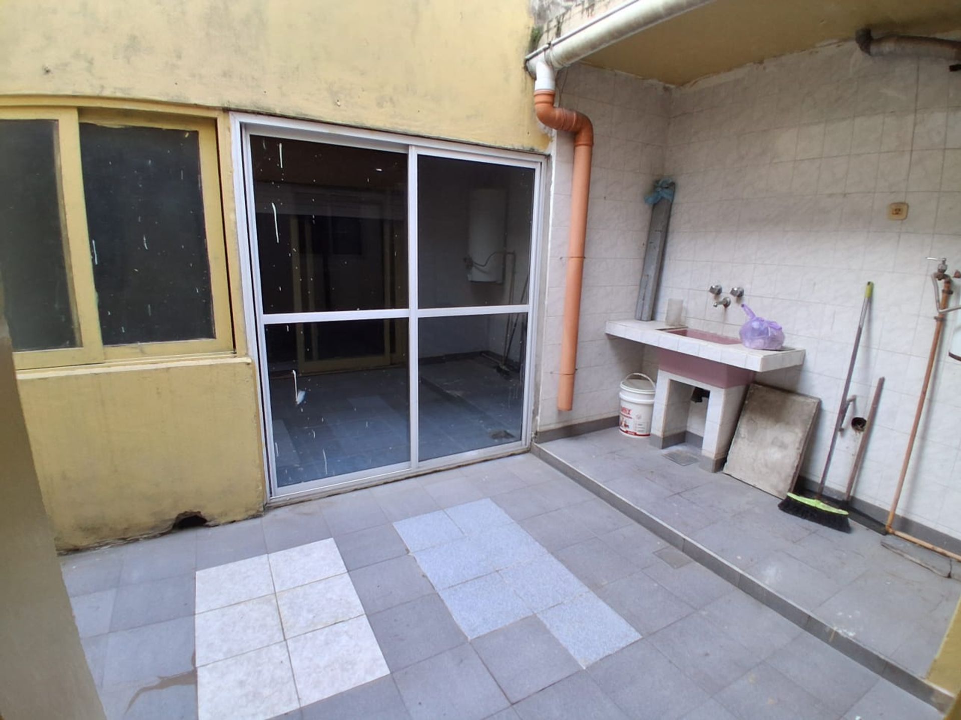 P H en Venta en Tres de Febrero, G.B.A. Zona Oeste