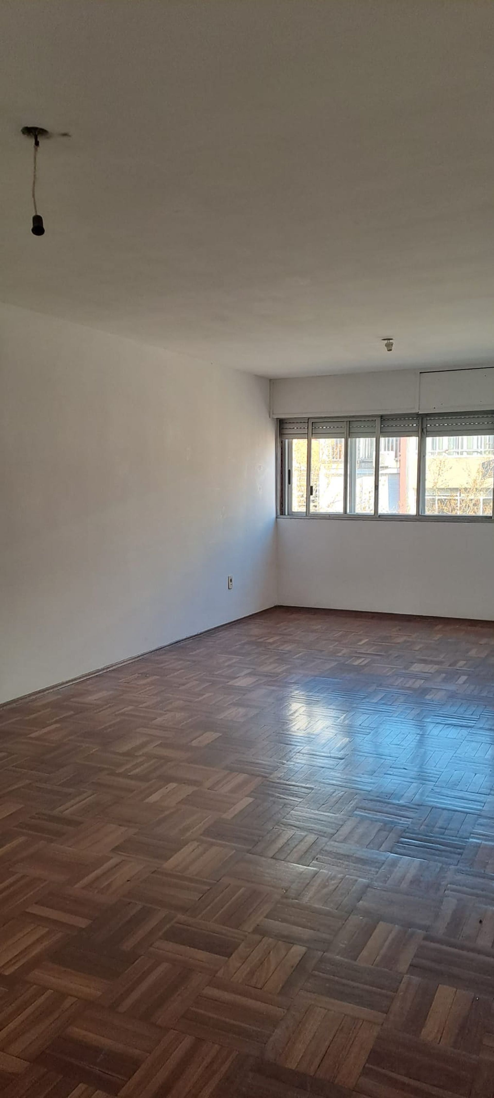 Alquiler apto 3 dormitorios Barrio Sur, Rambla - 16