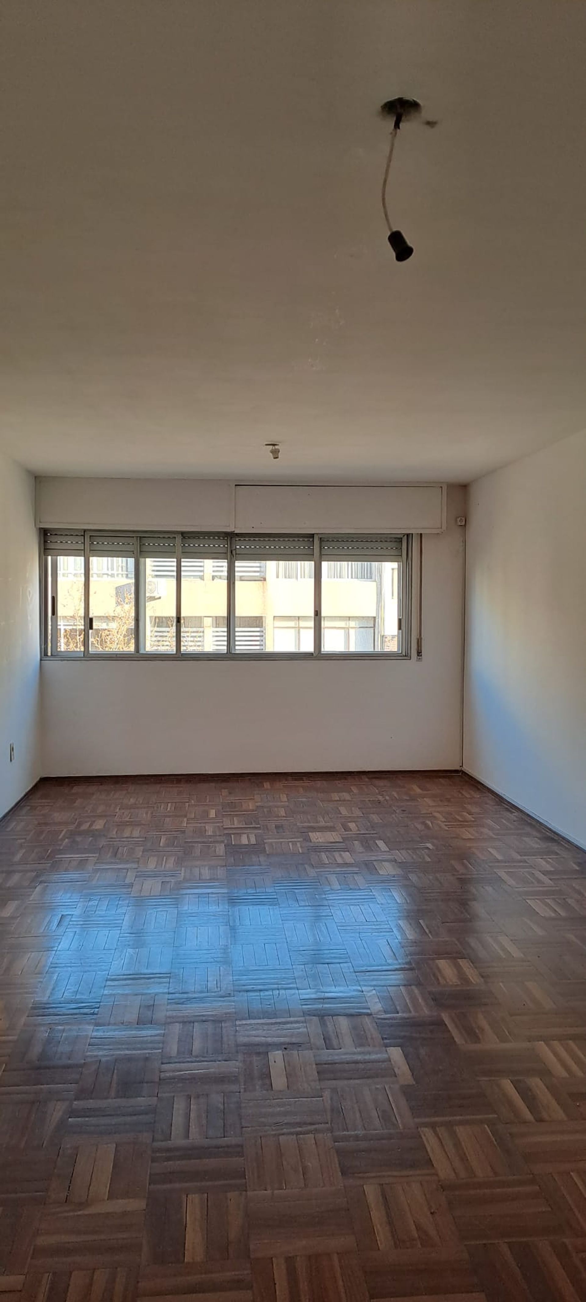 Alquiler apto 3 dormitorios Barrio Sur, Rambla - 19