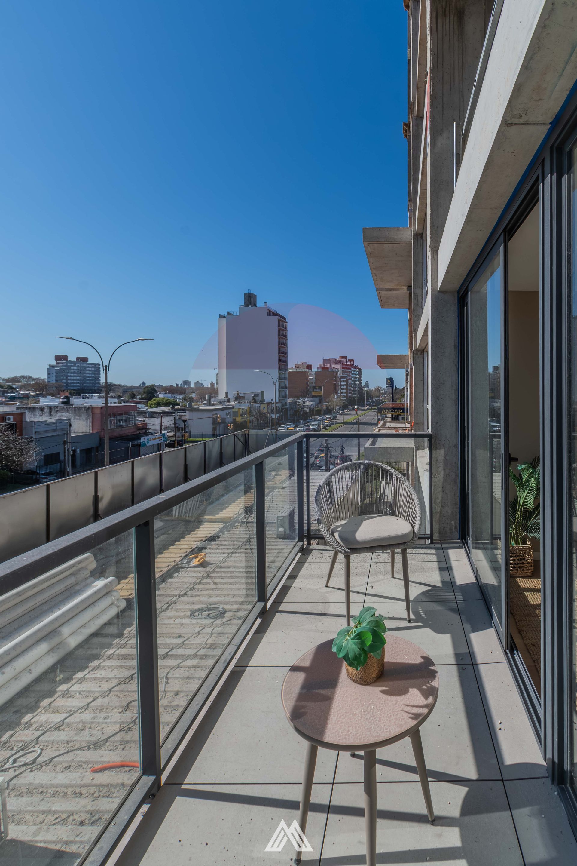 Penthouse 1 dorm con terraza orientado al frente - 3