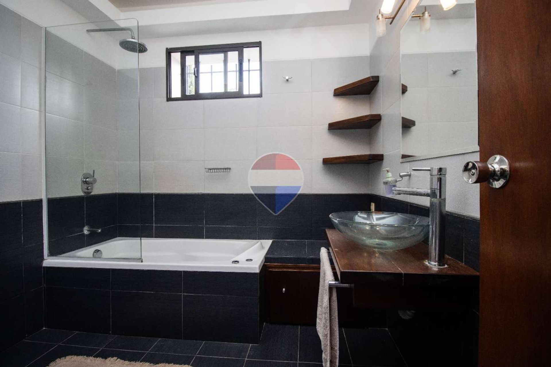 Venta de Casa en Perez y Fuentes - 15