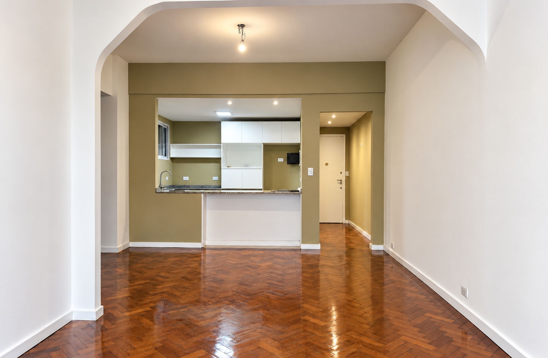 Recoleta Billinghurst 1700