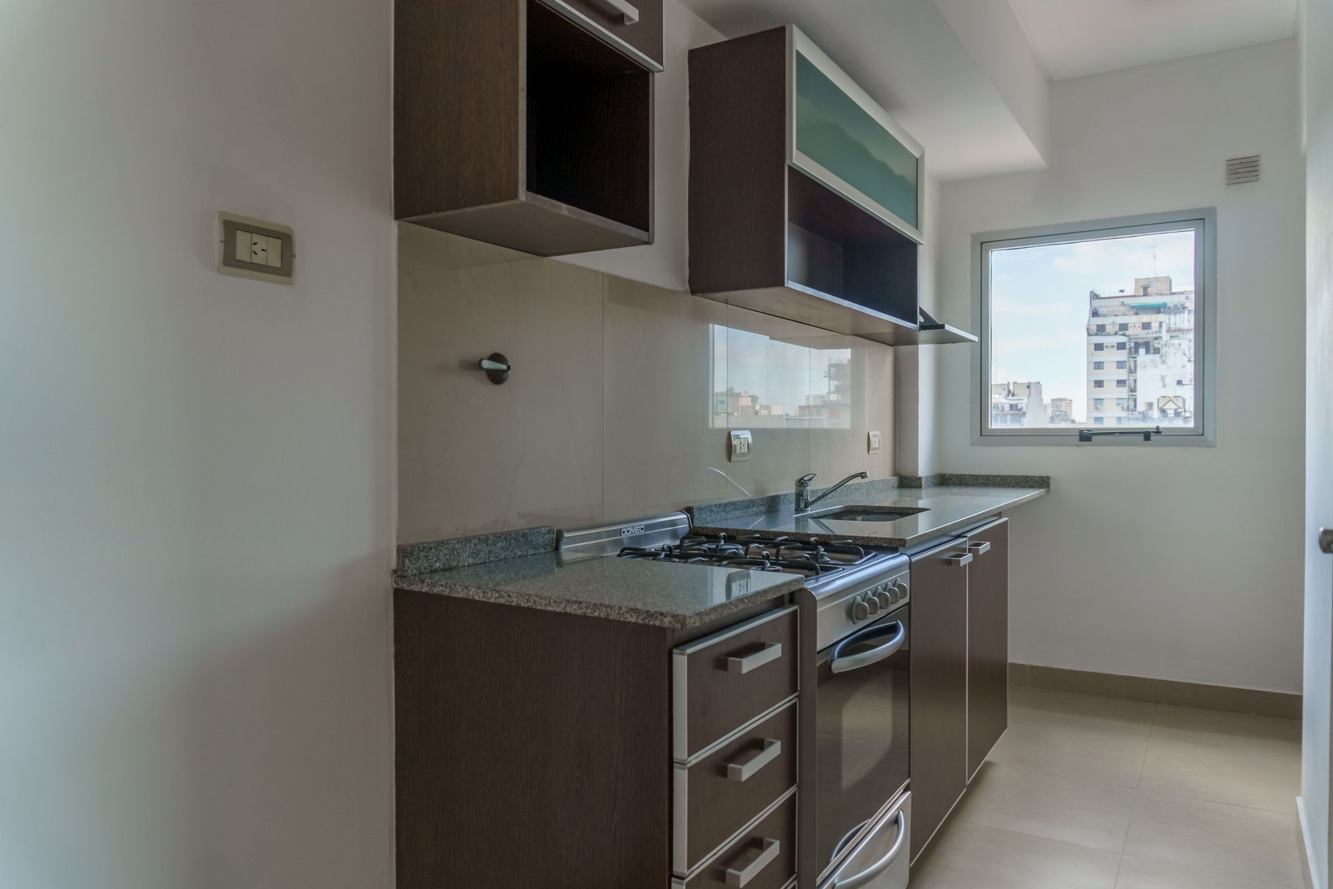 Venta 2 amb en caballito con balcon - 1
