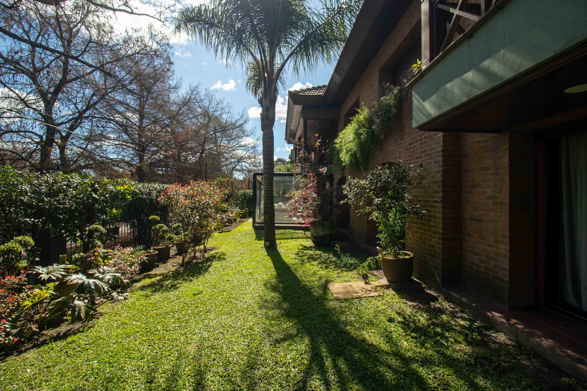Venta apartamento con jardin en Carrasco Sur - 13