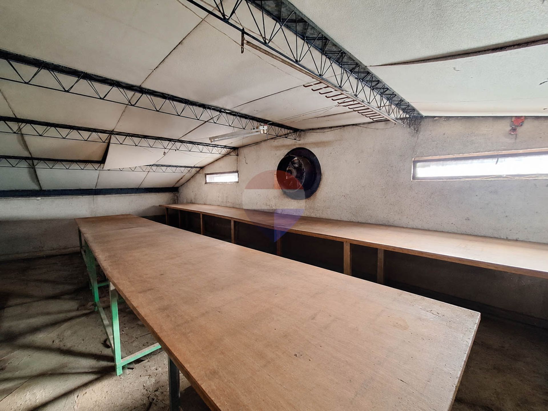 VENTA DE GRAN DEPÓSITO CON ENTRADA CAMION CENTRO - 9