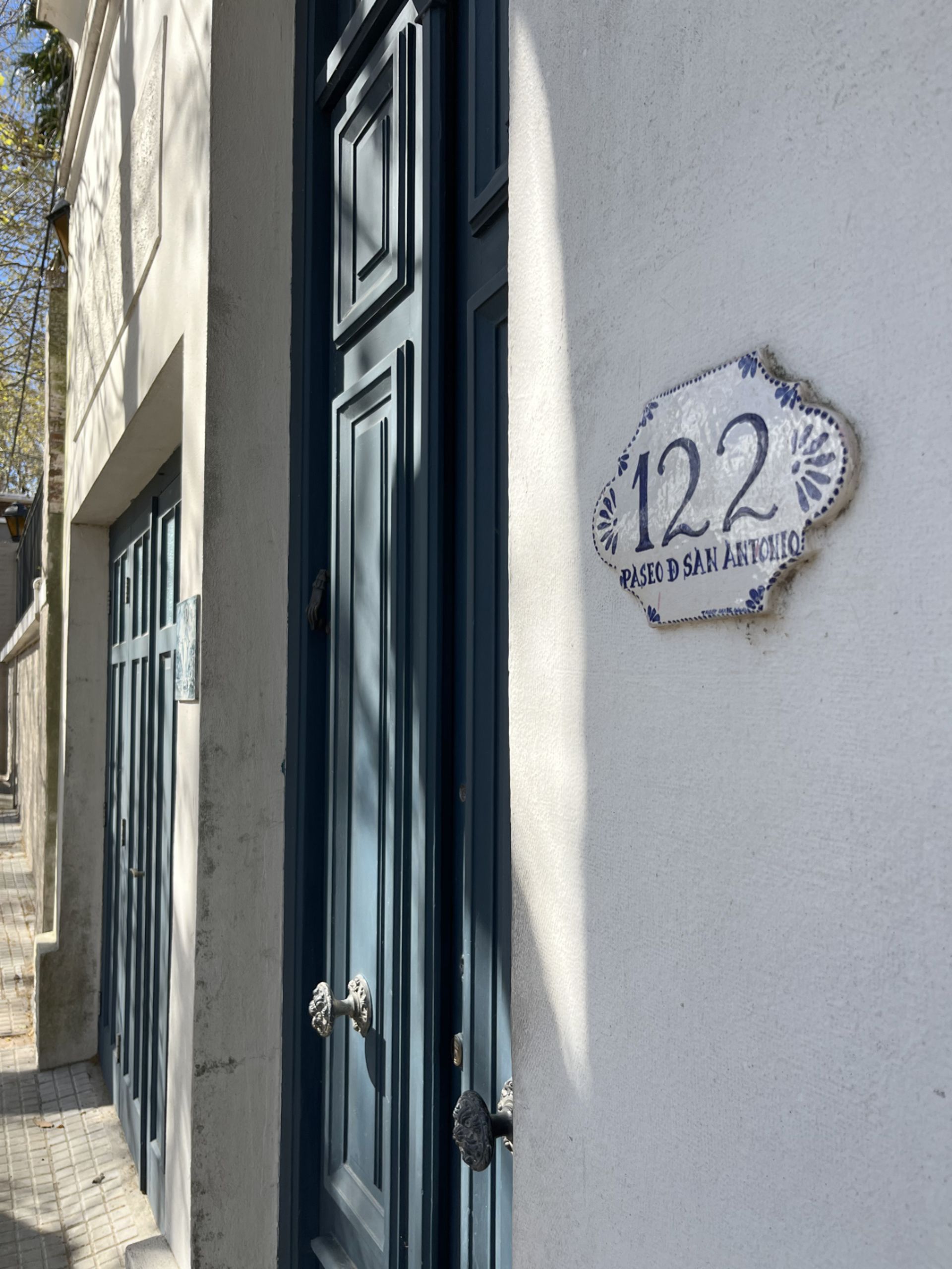 Casa 8 ambientes en alquiler en Colonia con garaje - 2
