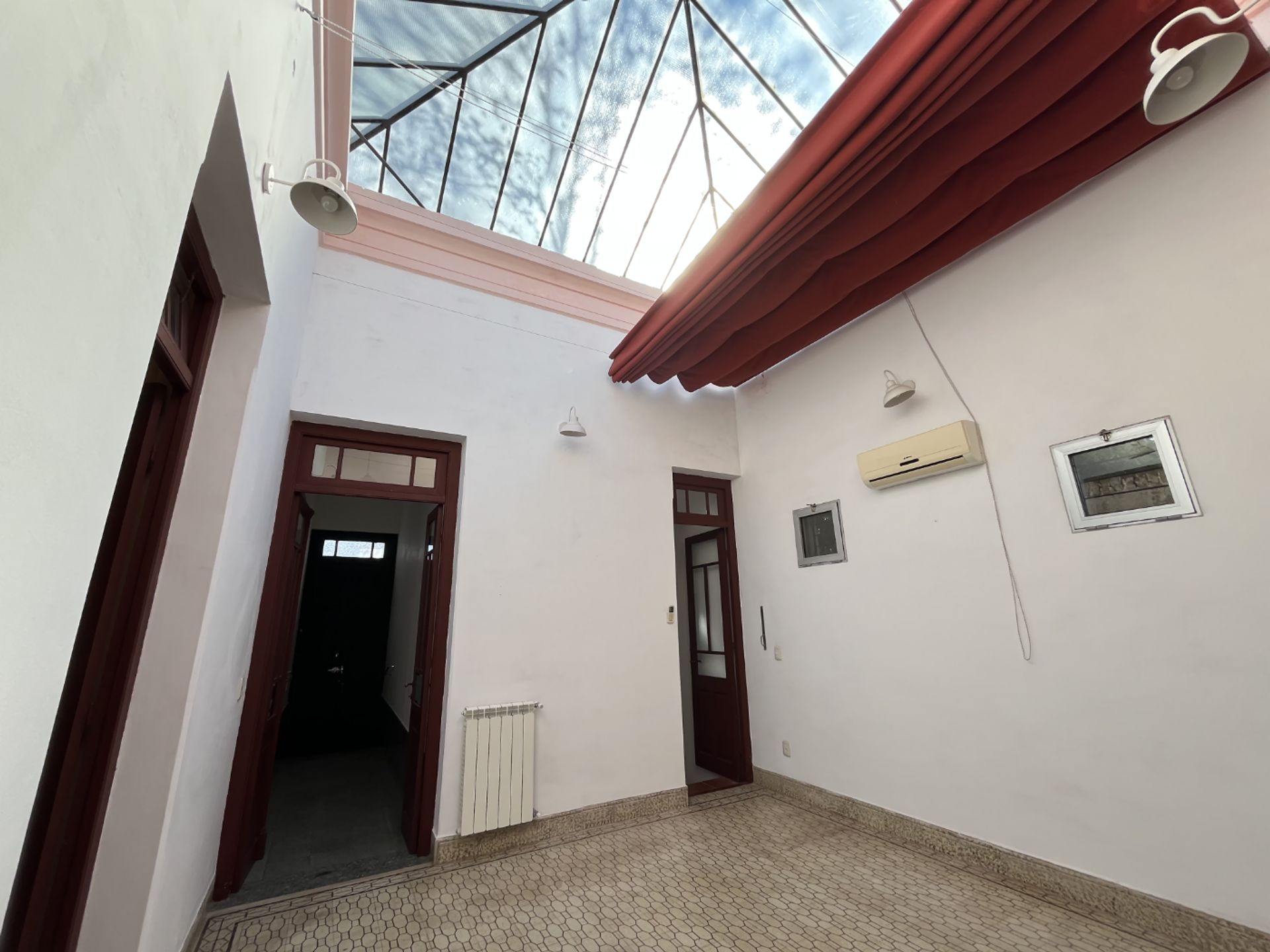 Casa 8 ambientes en alquiler en Colonia con garaje - 7