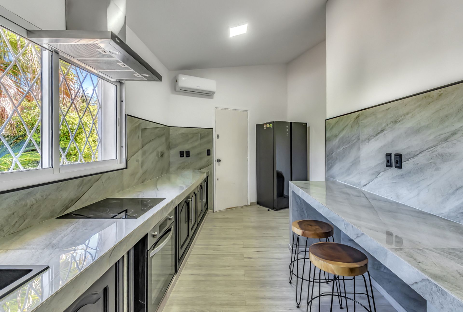 CASA EN VENTA A PASOS DEL MAR PINARES PLAYA MANSA - 10