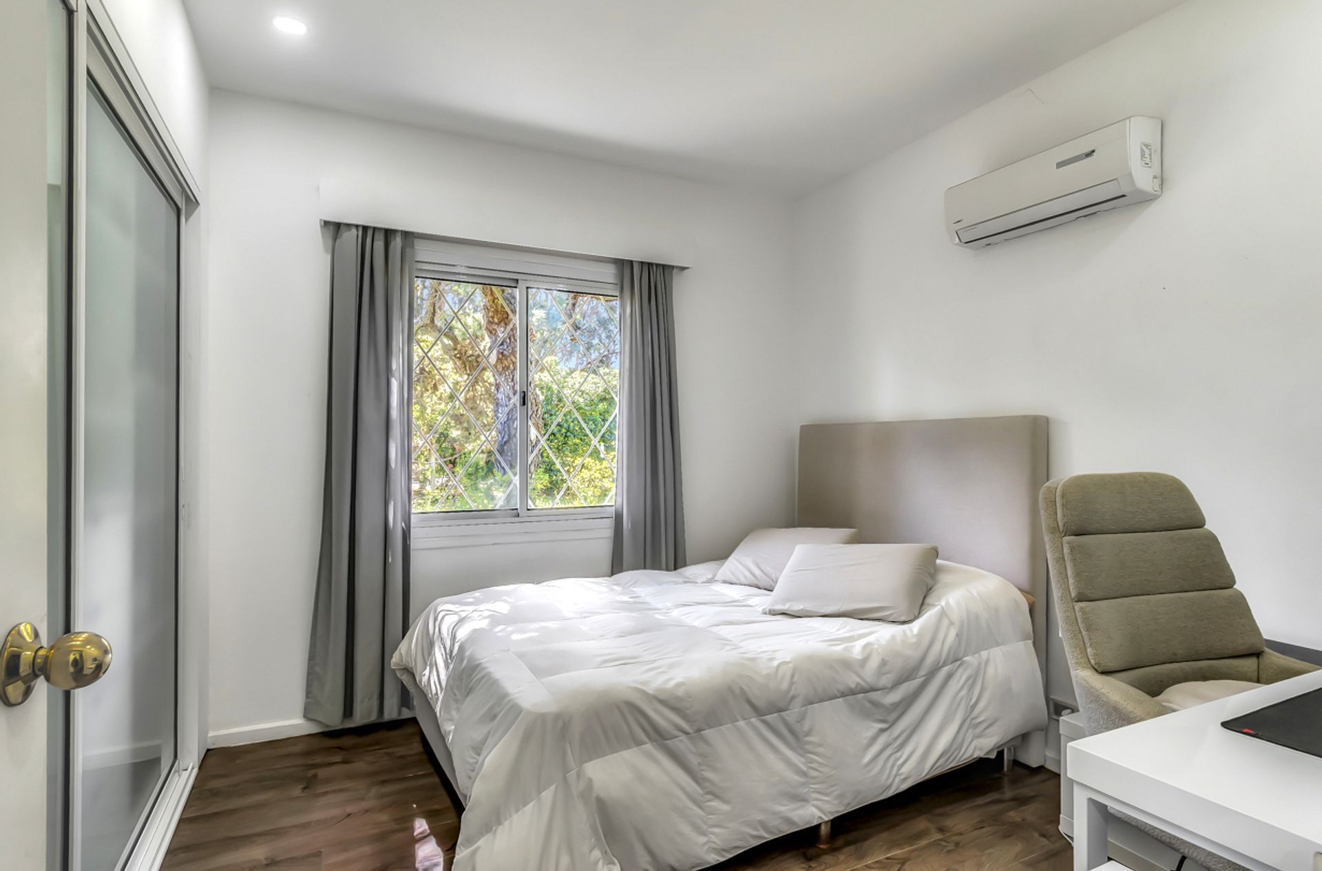 CASA EN VENTA A PASOS DEL MAR PINARES PLAYA MANSA - 16