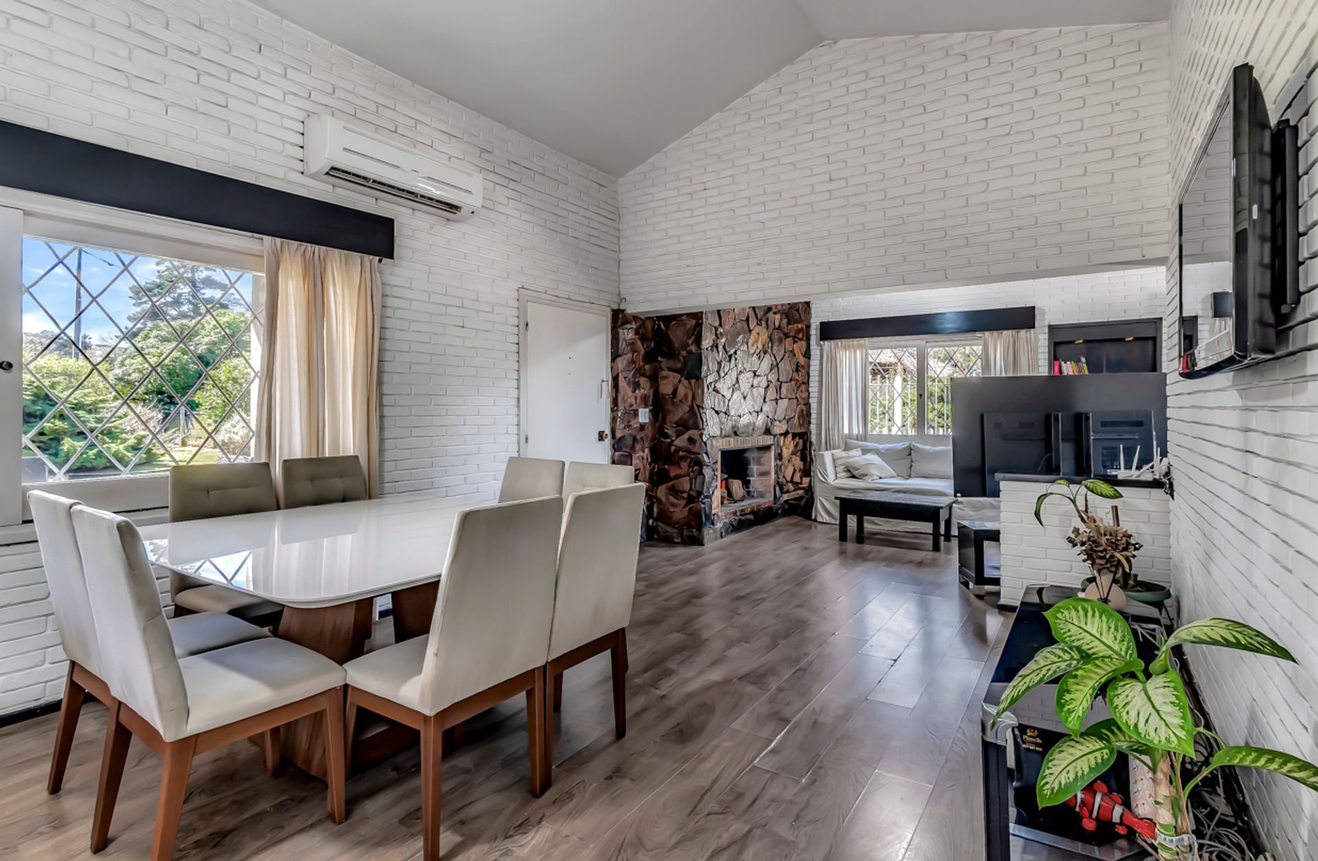 CASA EN VENTA A PASOS DEL MAR PINARES PLAYA MANSA - 3