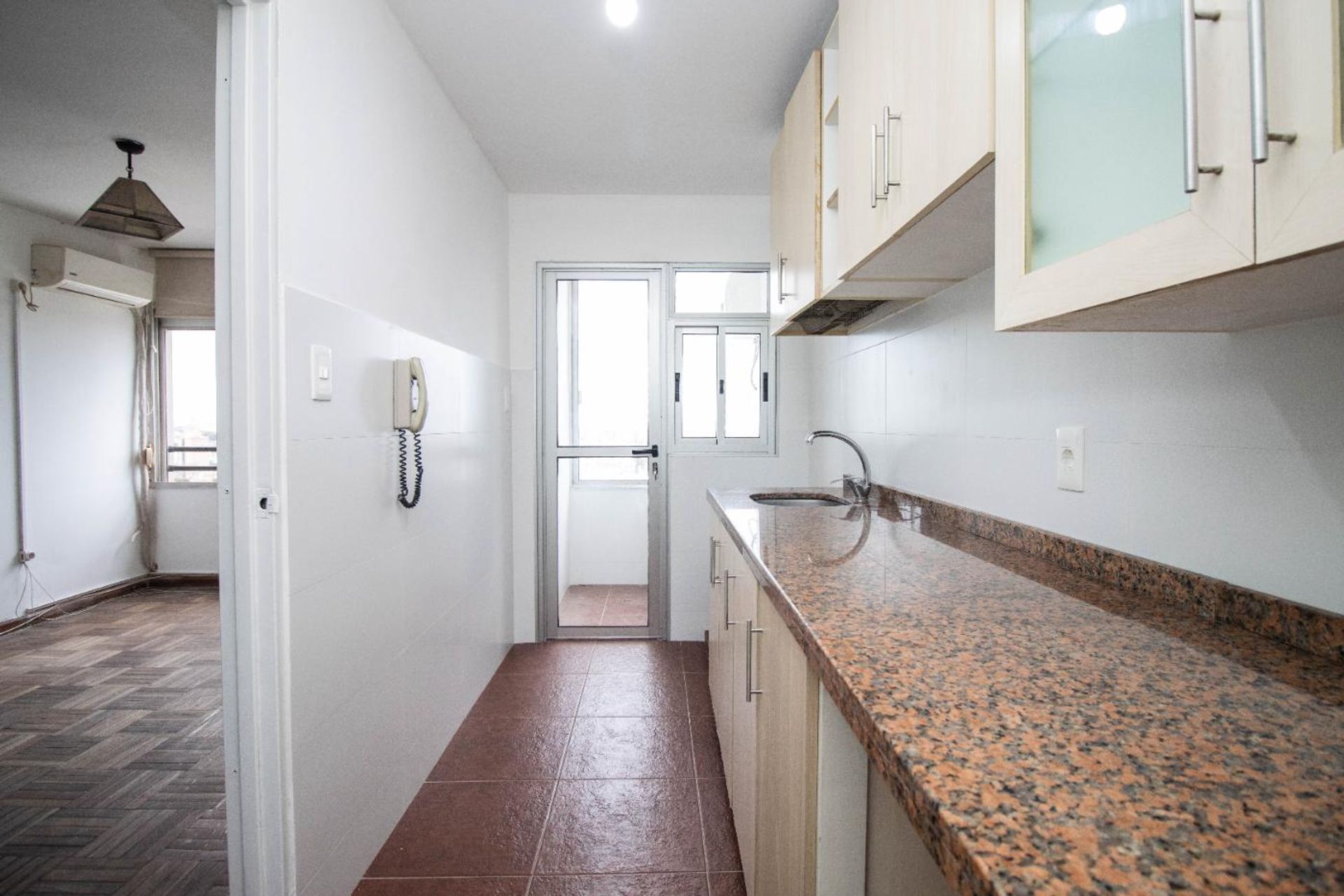 VENTA APARTAMENTO 2 DORMITORIOS PÉREZ CASTELLANOS - 9