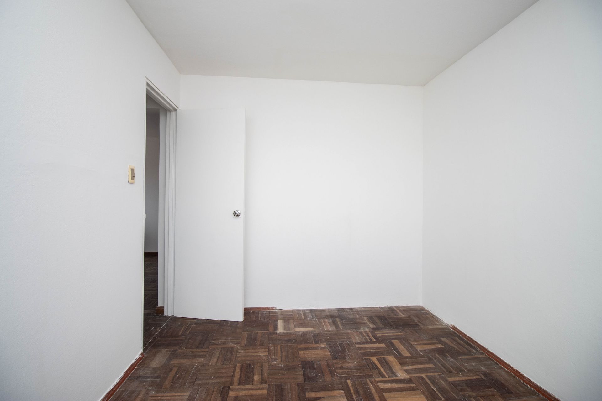 VENTA APARTAMENTO 2 DORMITORIOS PÉREZ CASTELLANOS - 8