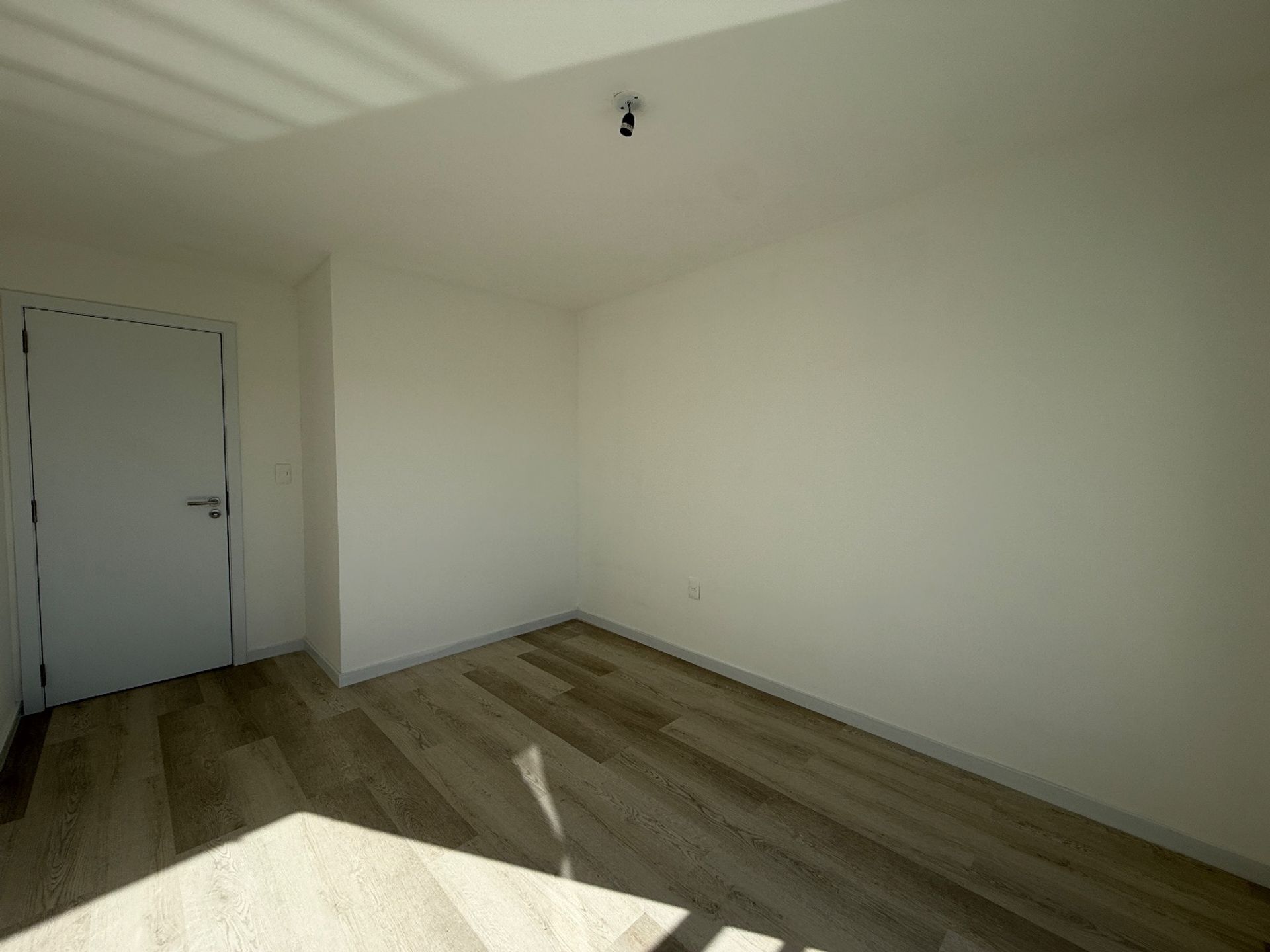 VENTA CORDON 1 dormitorio con Garage LUMINOSO - 7