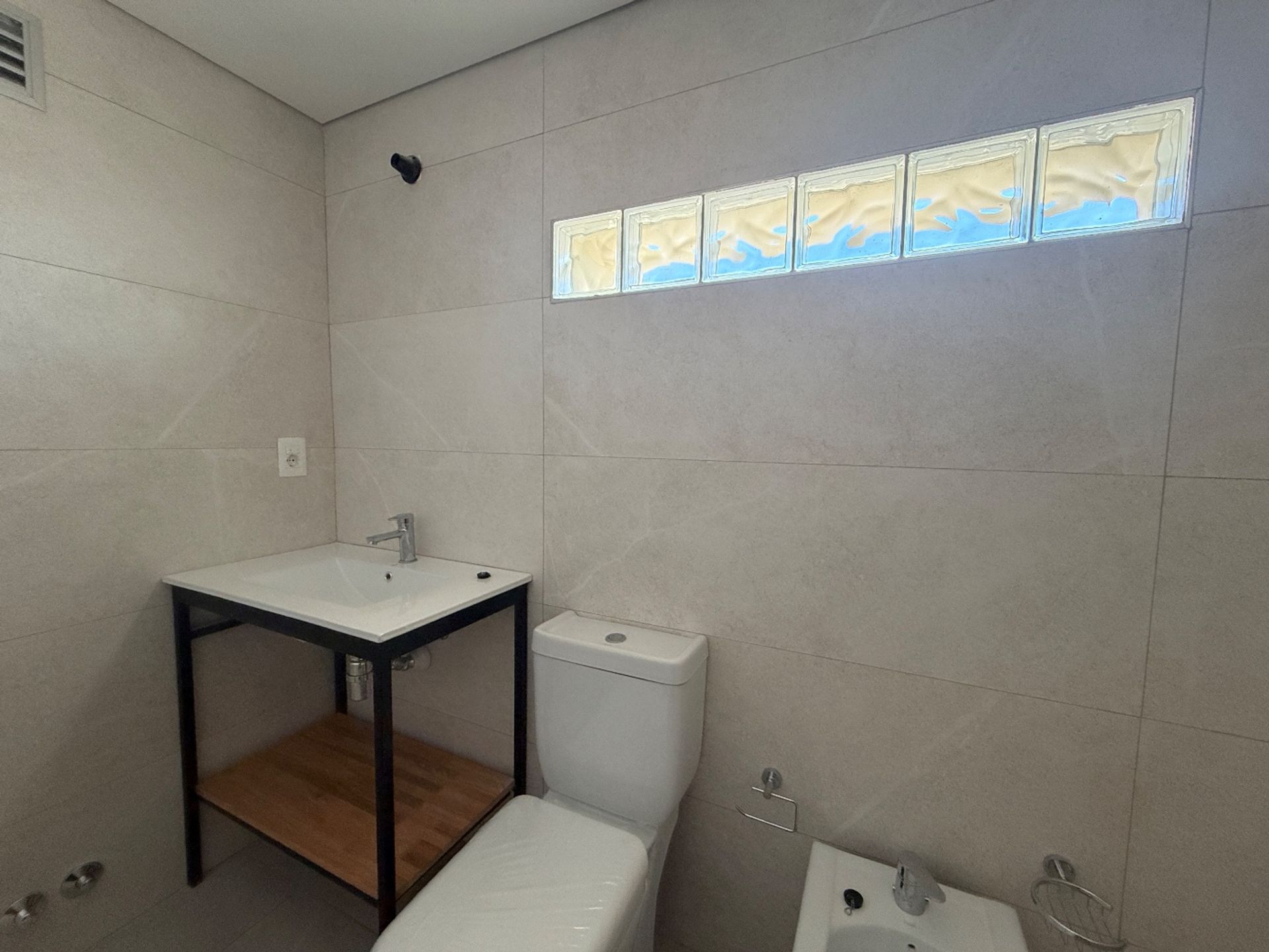 VENTA CORDON 1 dormitorio con Garage LUMINOSO - 8