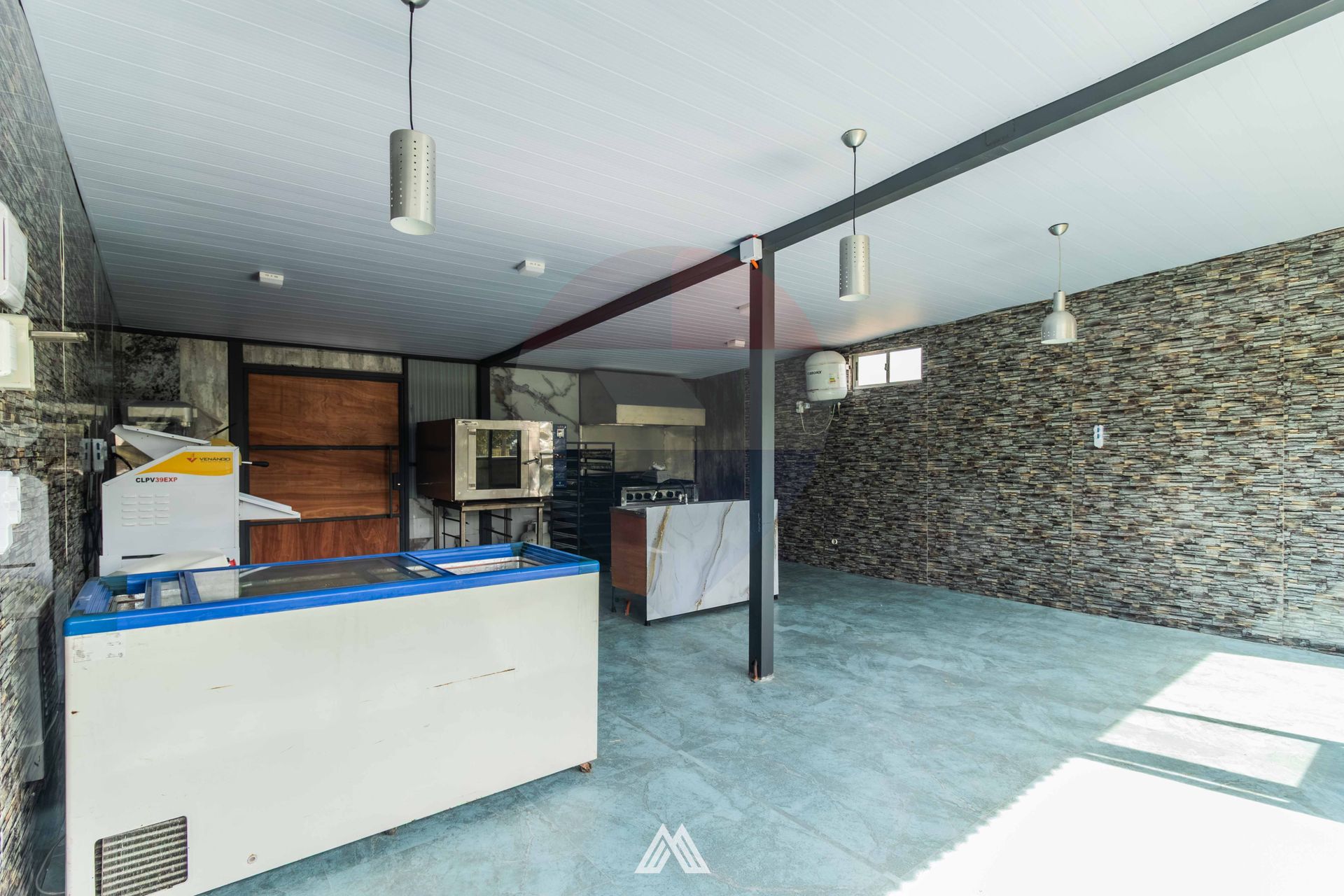 Alquiler de Local Comercial playa Jaureguiberry - 9