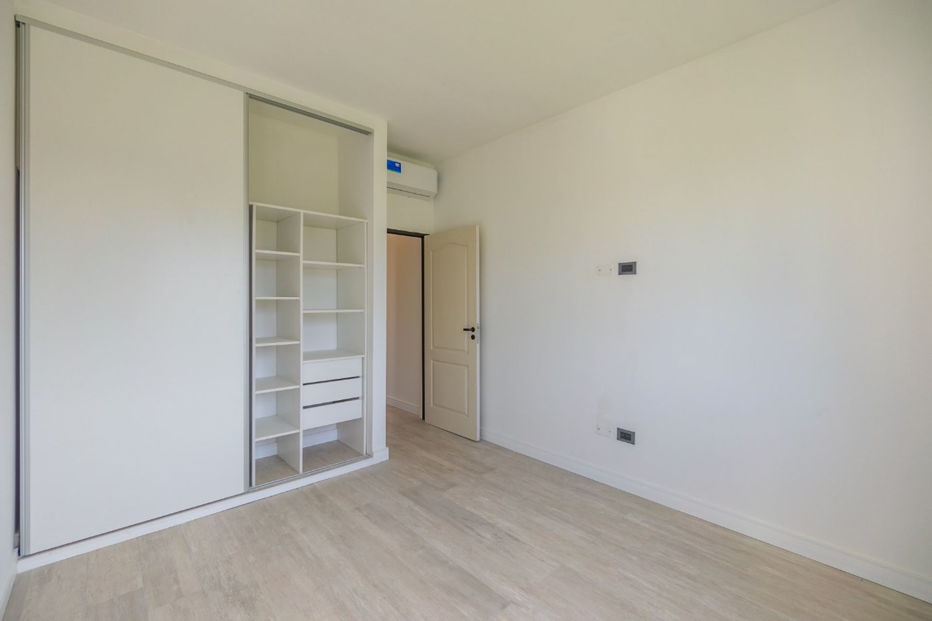 Casa en Venta en San Vicente, G.B.A. Zona Sur