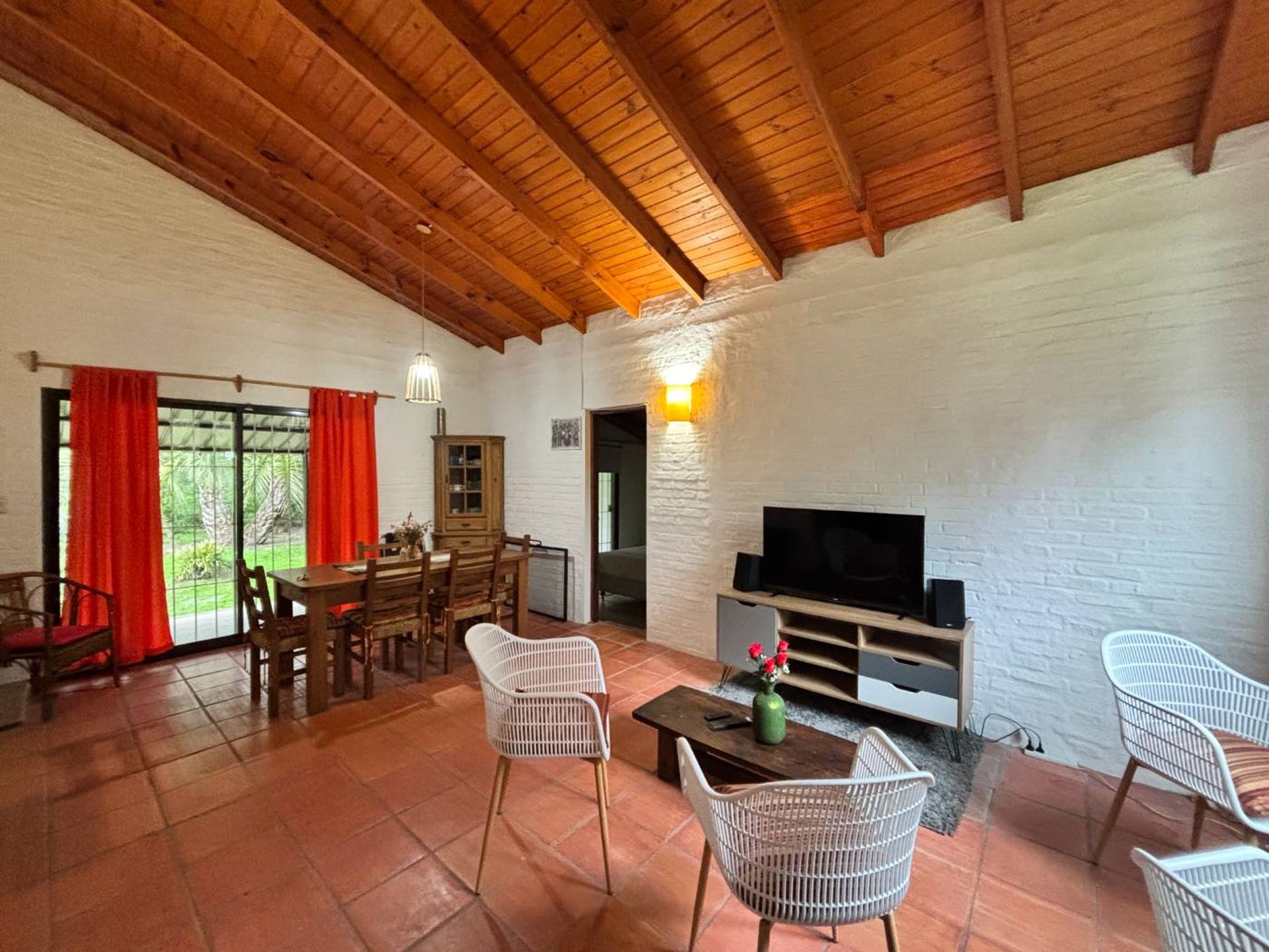 Casa 2 Dormitorios en venta Santa Ana, dos baños. - 4