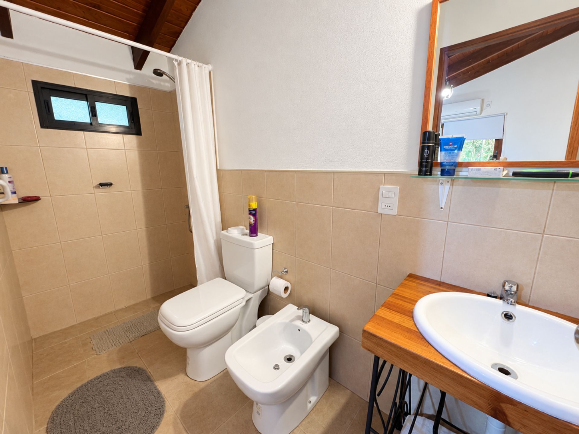 Casa 2 Dormitorios en venta Santa Ana, dos baños. - 16