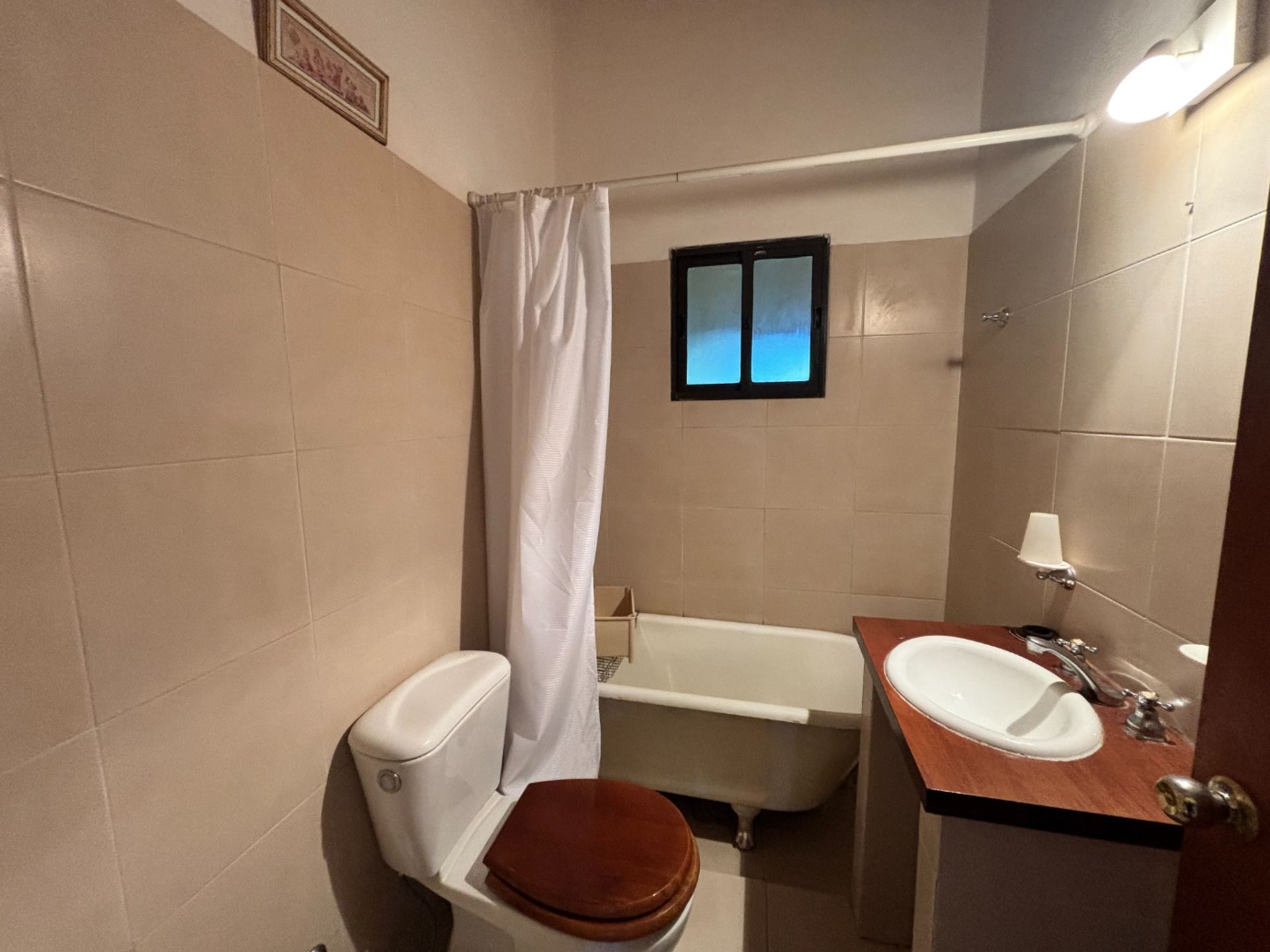 Casa 2 Dormitorios en venta Santa Ana, dos baños. - 11