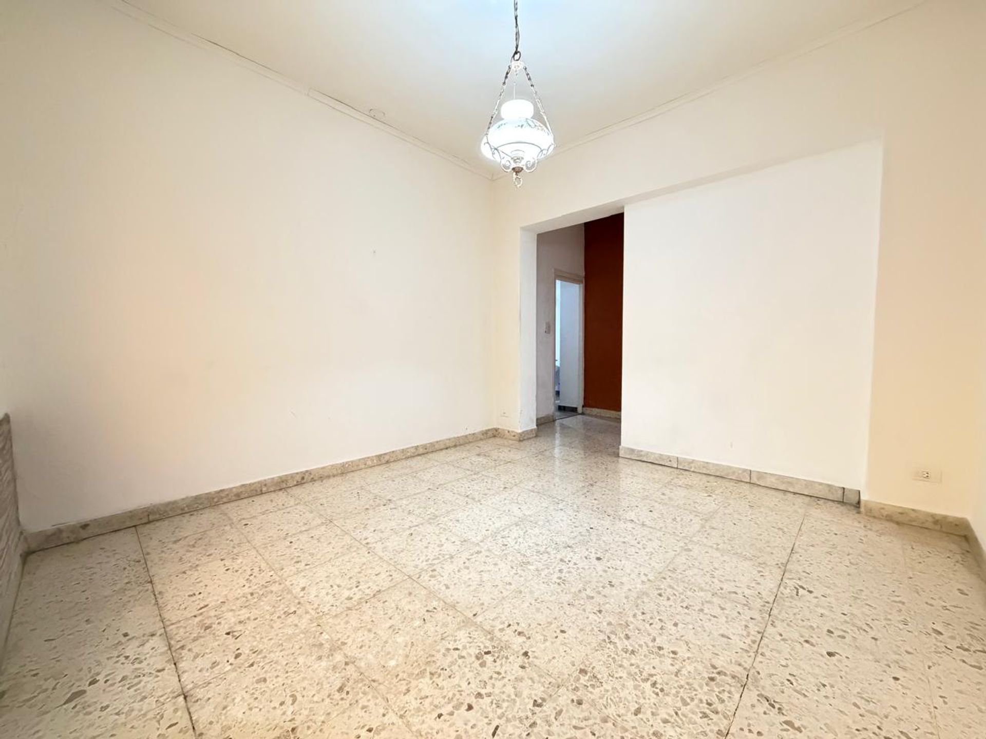 P H en Venta en Moron, G.B.A. Zona Oeste