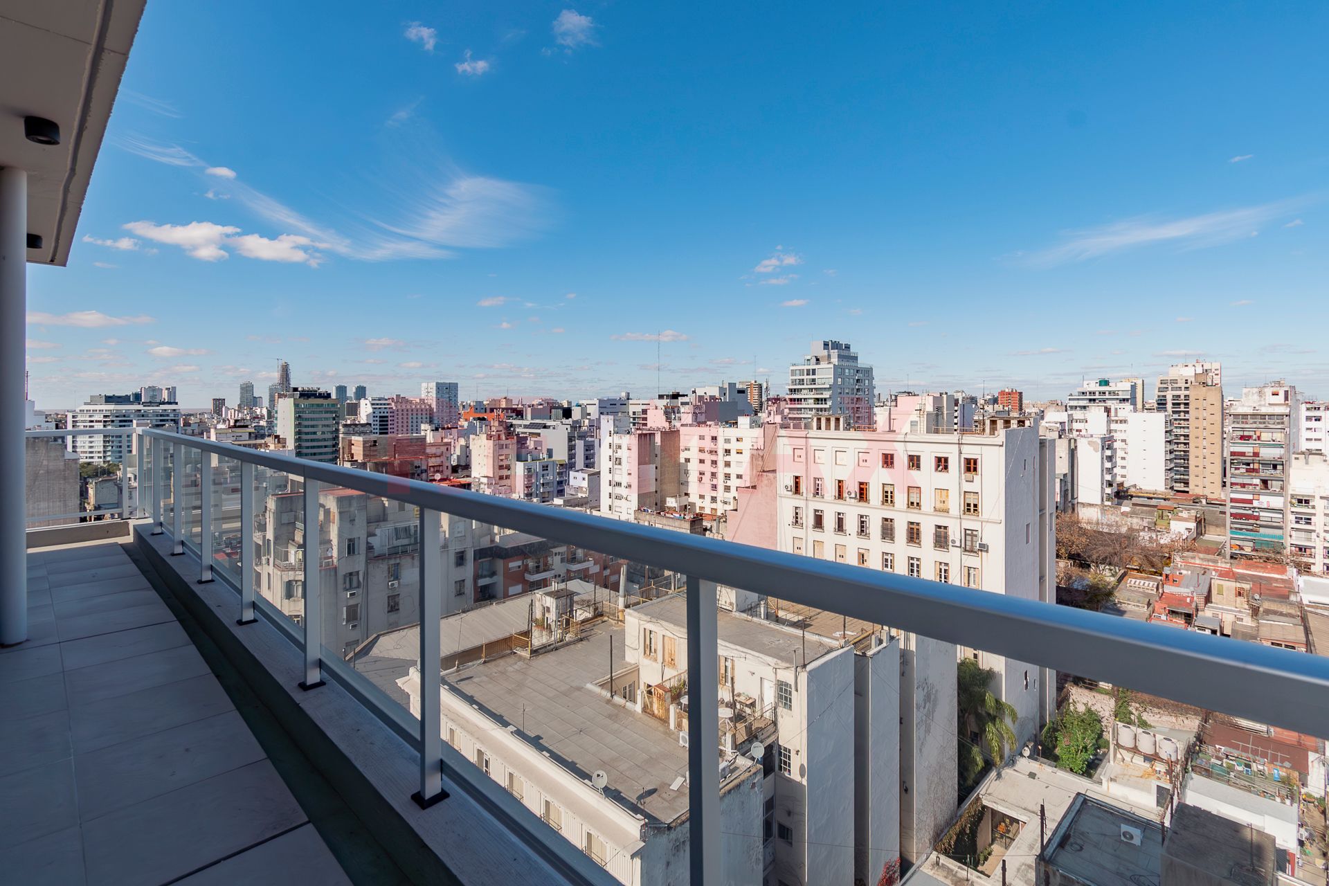 Venta Monserrat Monoamb apaisado divisible piso 12 - 15