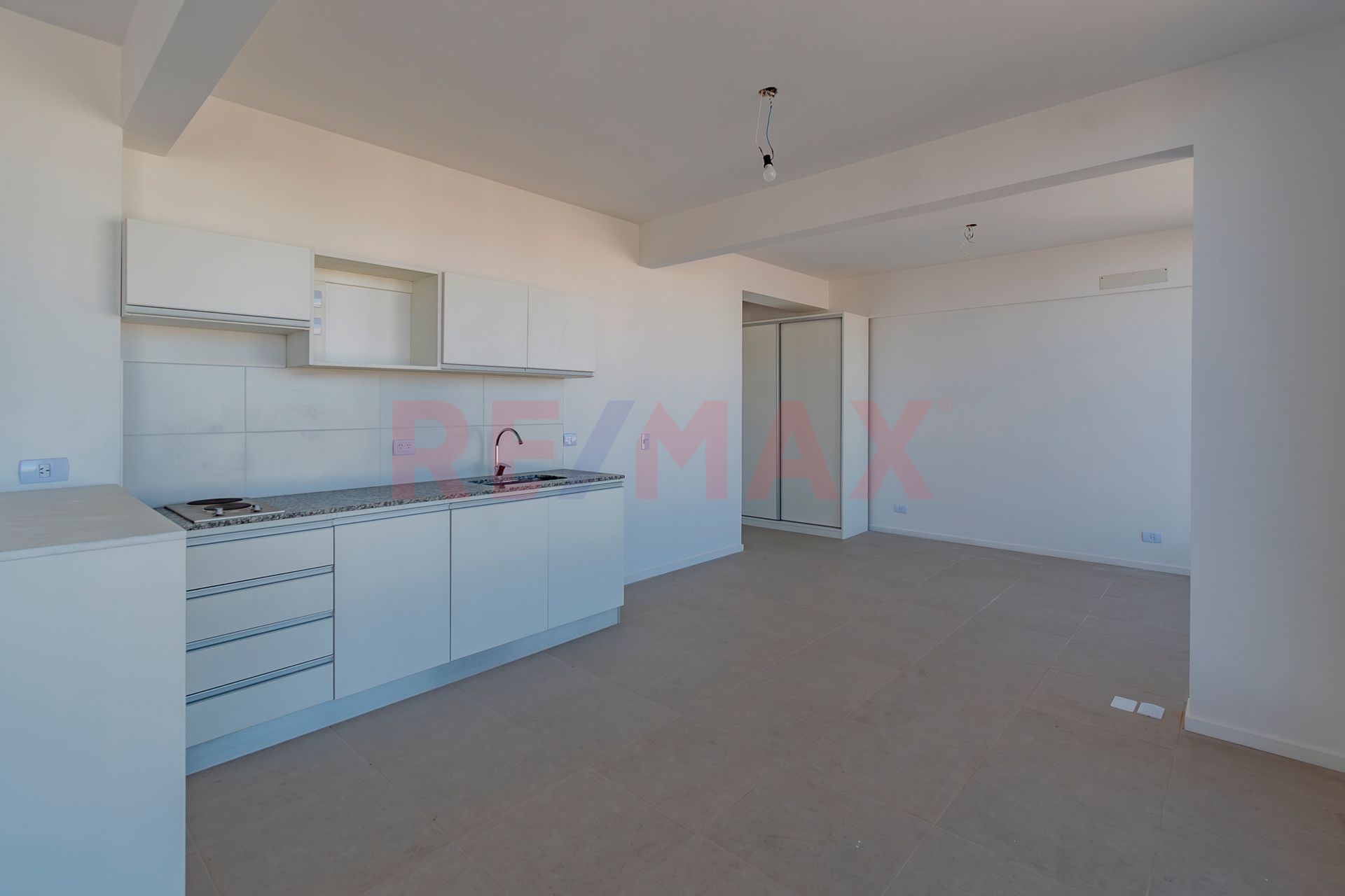 Venta Monserrat Monoamb apaisado divisible piso 12 - 9