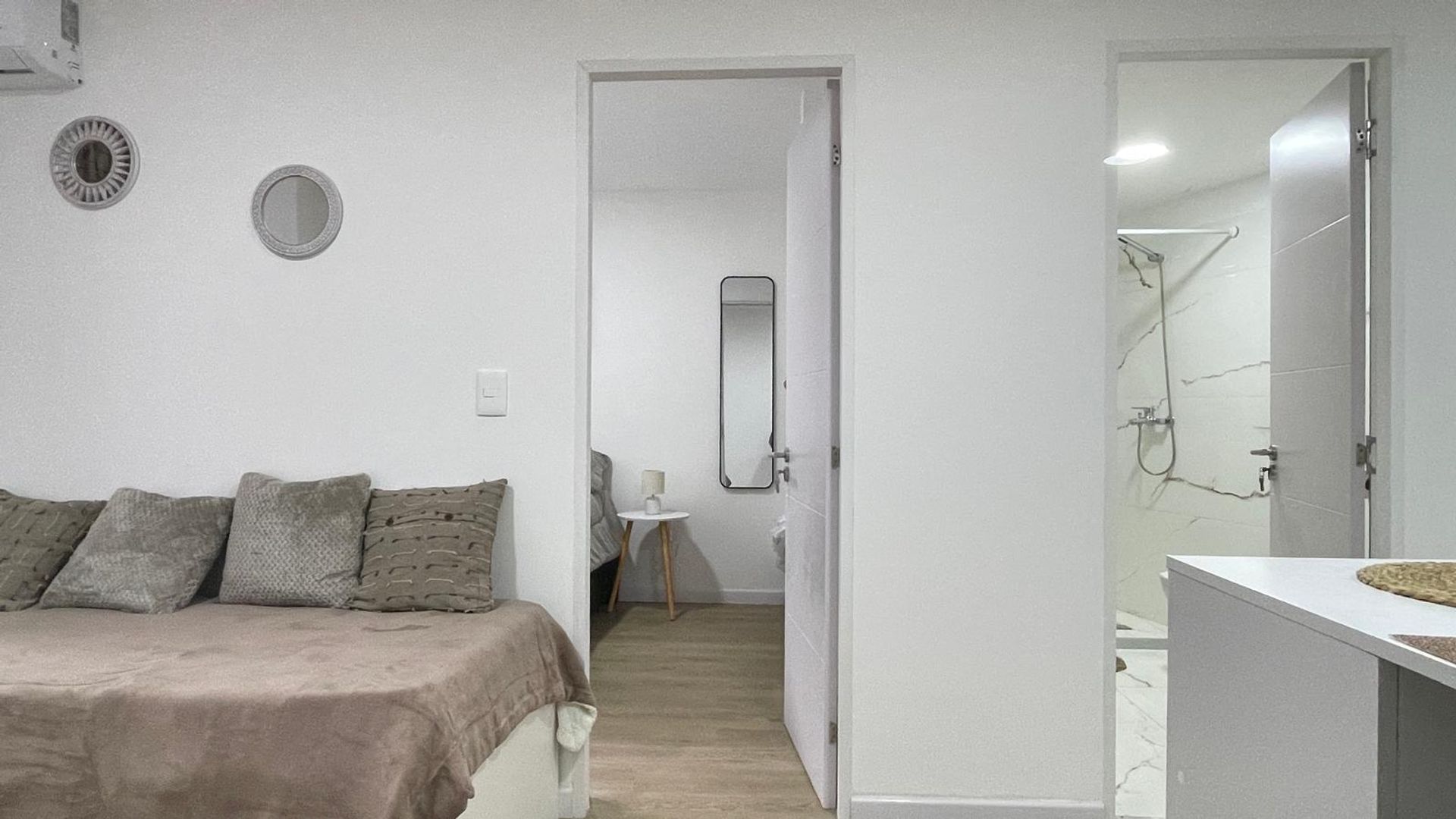 Venta apartamento un dormitorio con balcón Palermo - 6