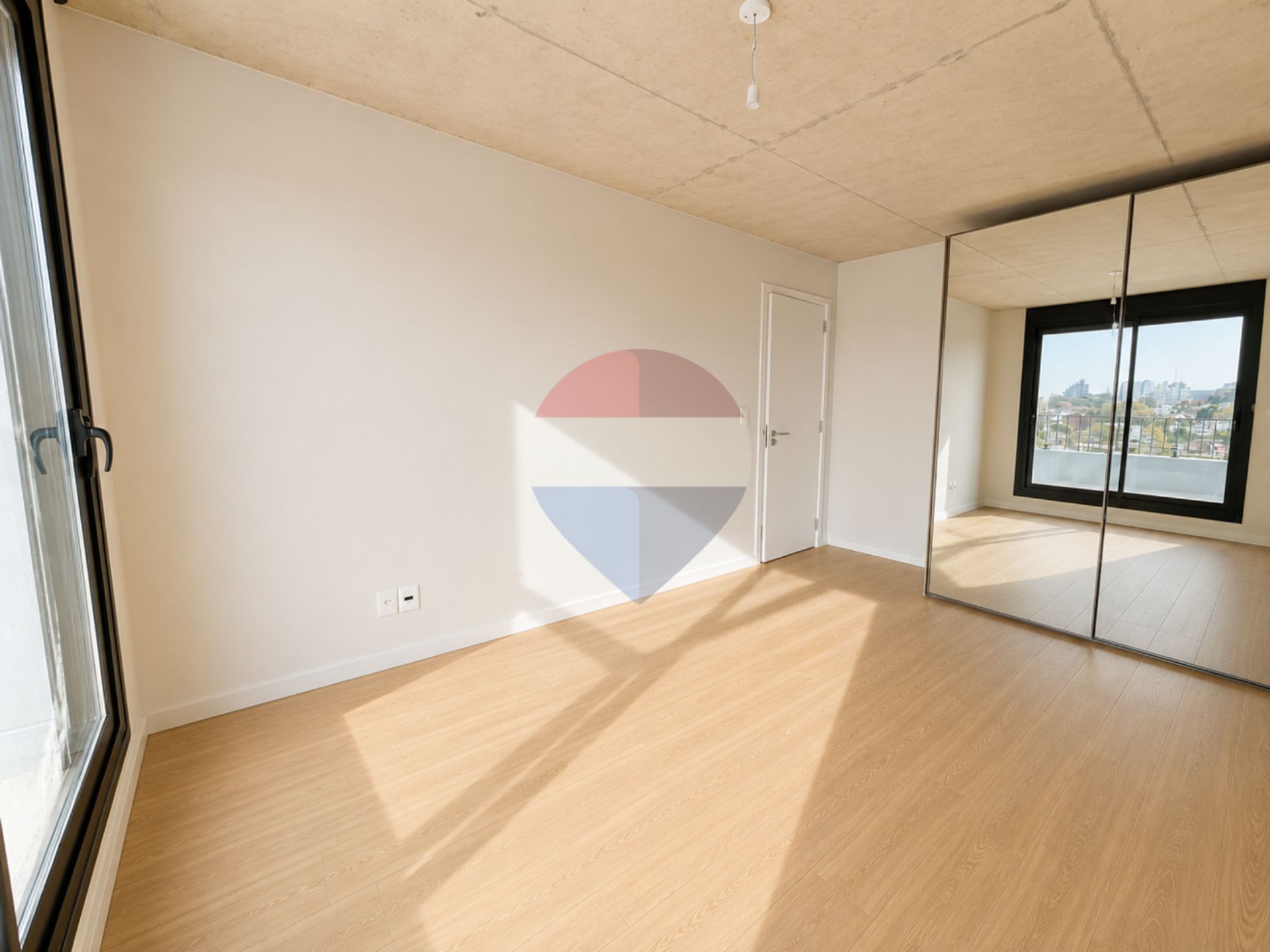 VENTA PENTHOUSE DOS DORMITORIOS DOS BAÑOS EN BUCEO - 9
