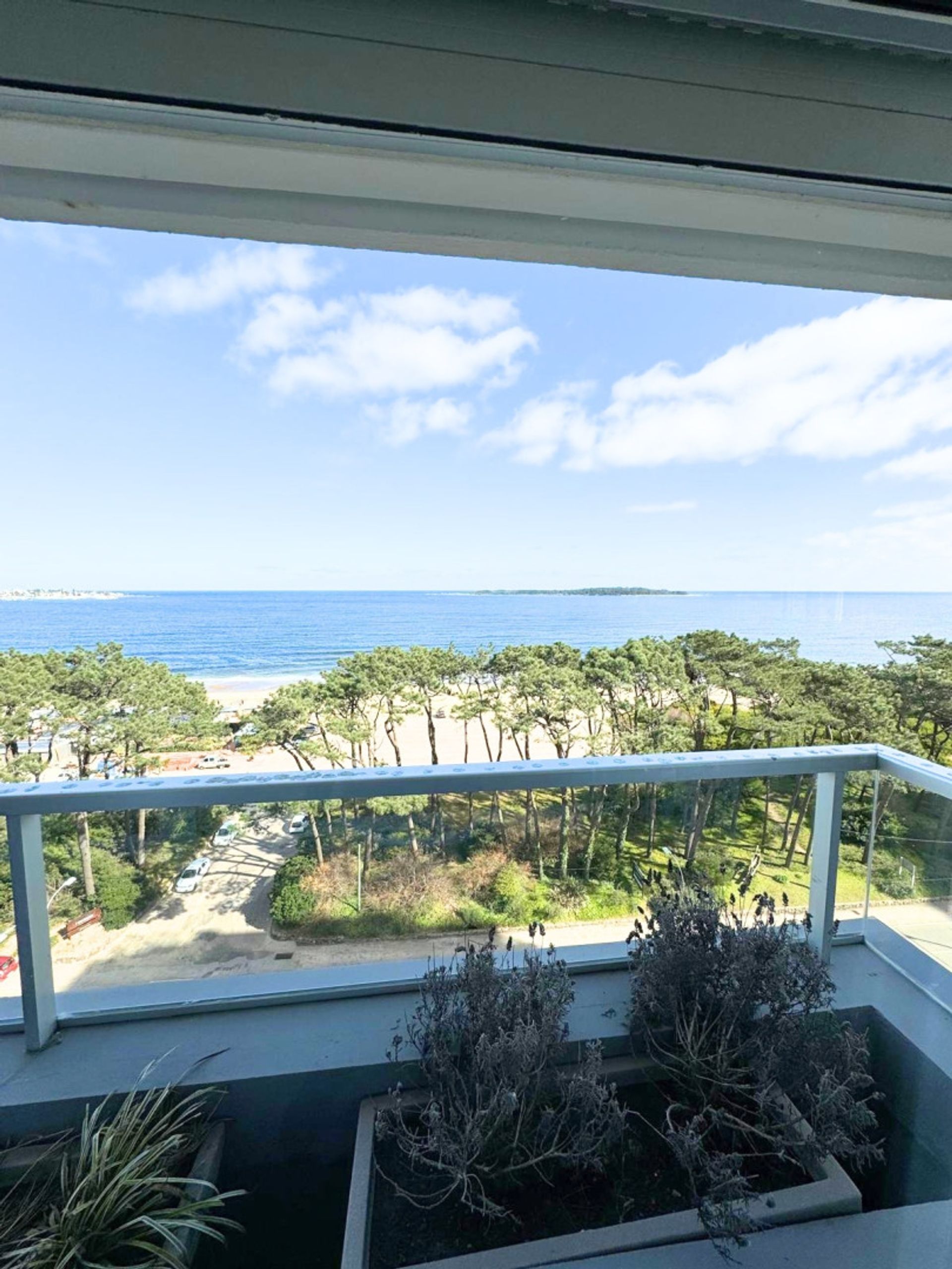 apartamento en Playa Mansa, Maldonado. Maldonado -  4 Dormitorios - 4 Baï¿½os