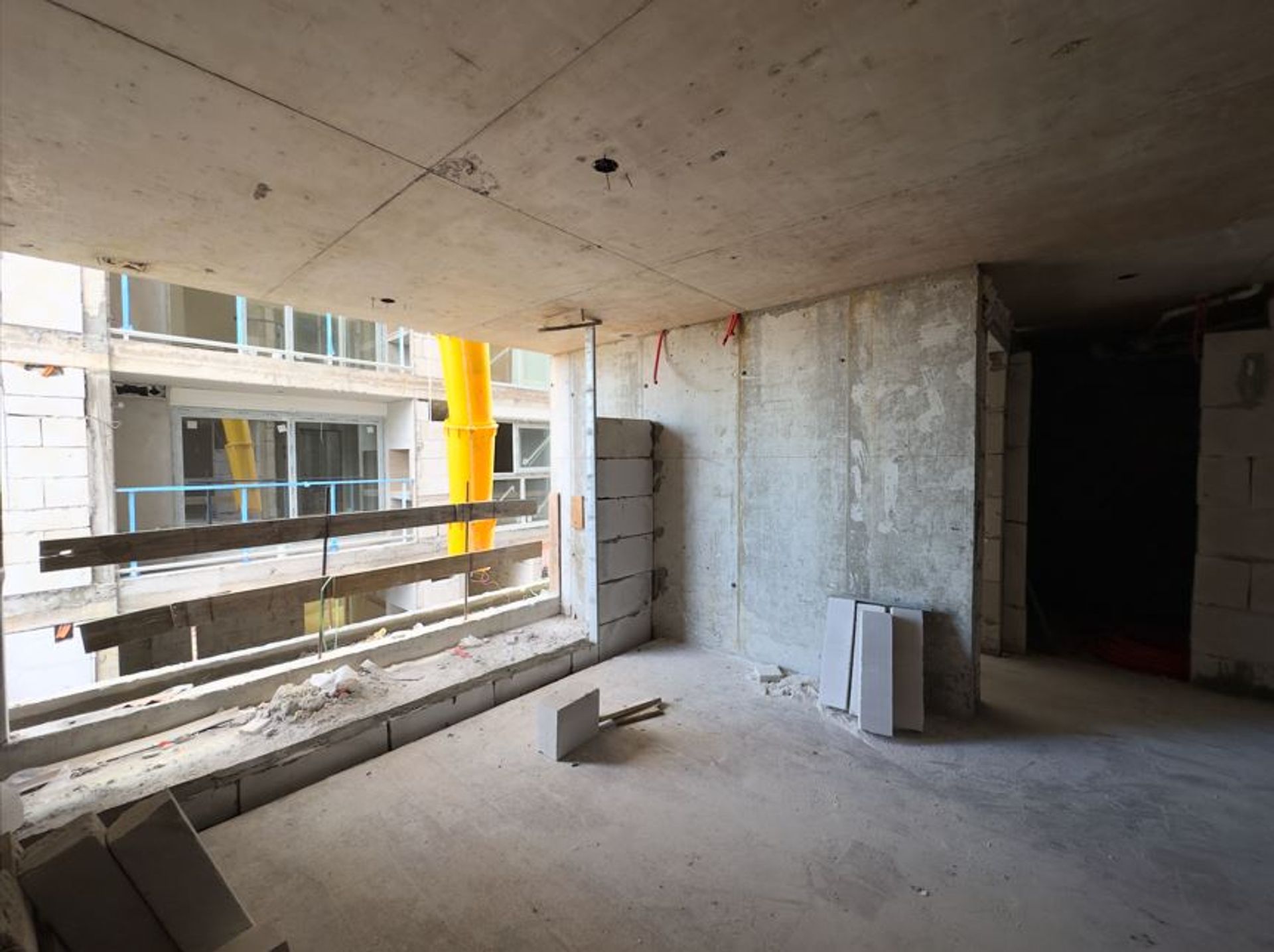 APARTAMENTO 2 DORMITORIOS CON PARRILLA EN 3 CRUCES - 10