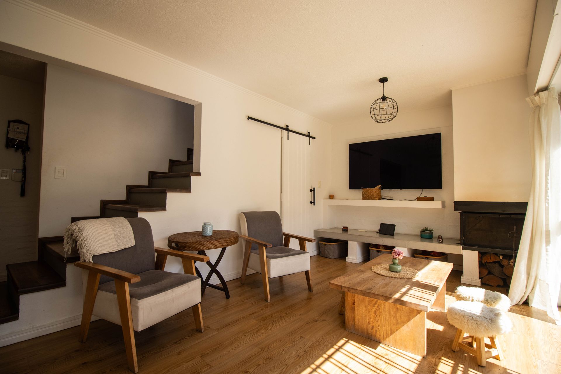 Venta casa duplex 4 dormitorios Carrasco norte - 2